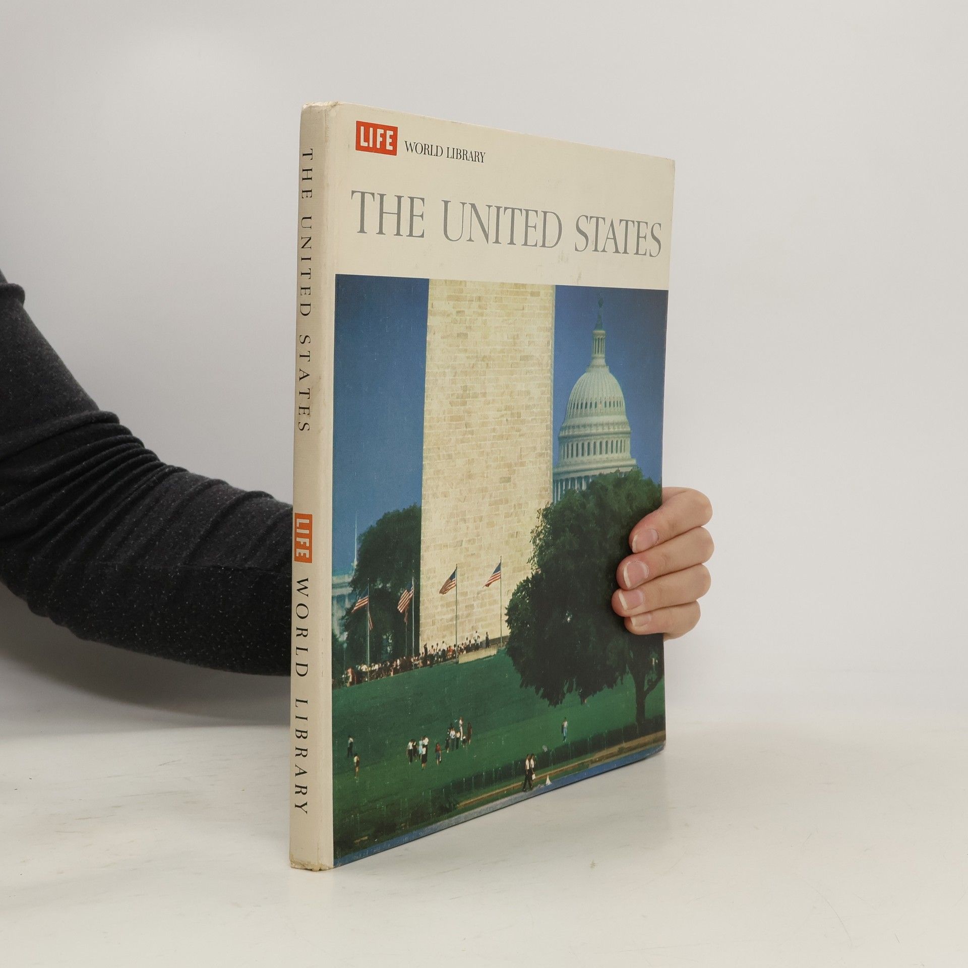 AA.VV. The United States