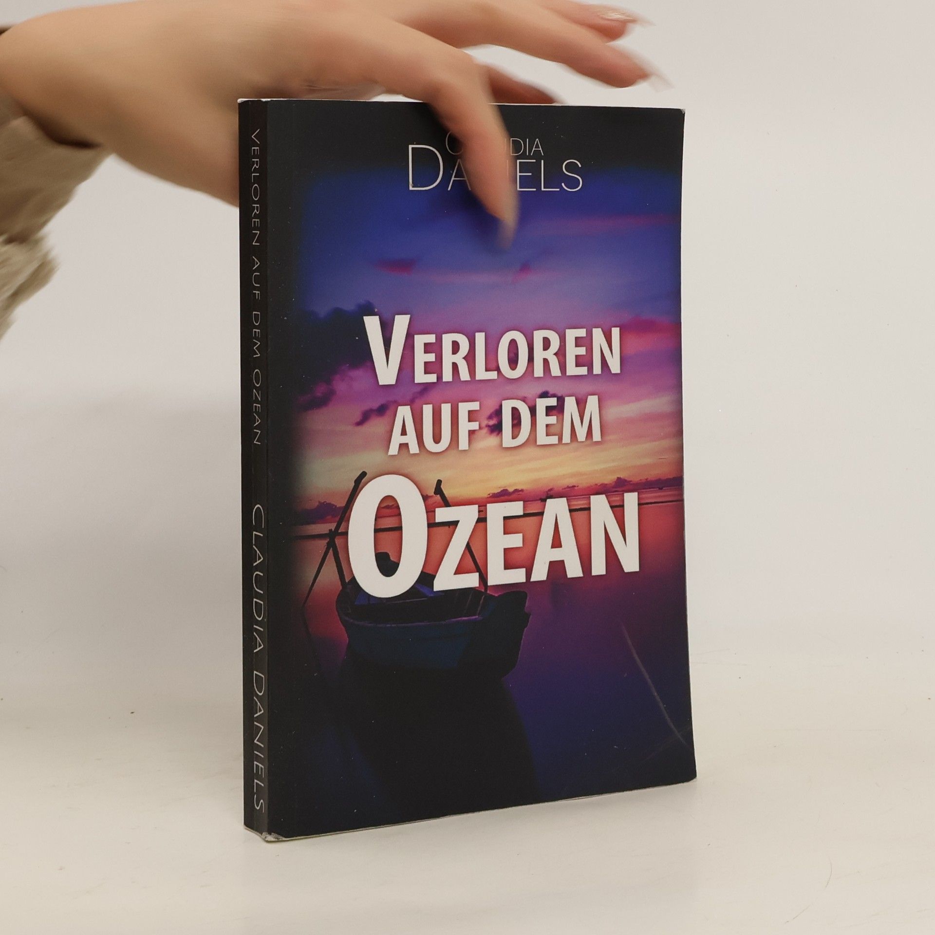 Claudia Daniels Verloren auf dem Ozean