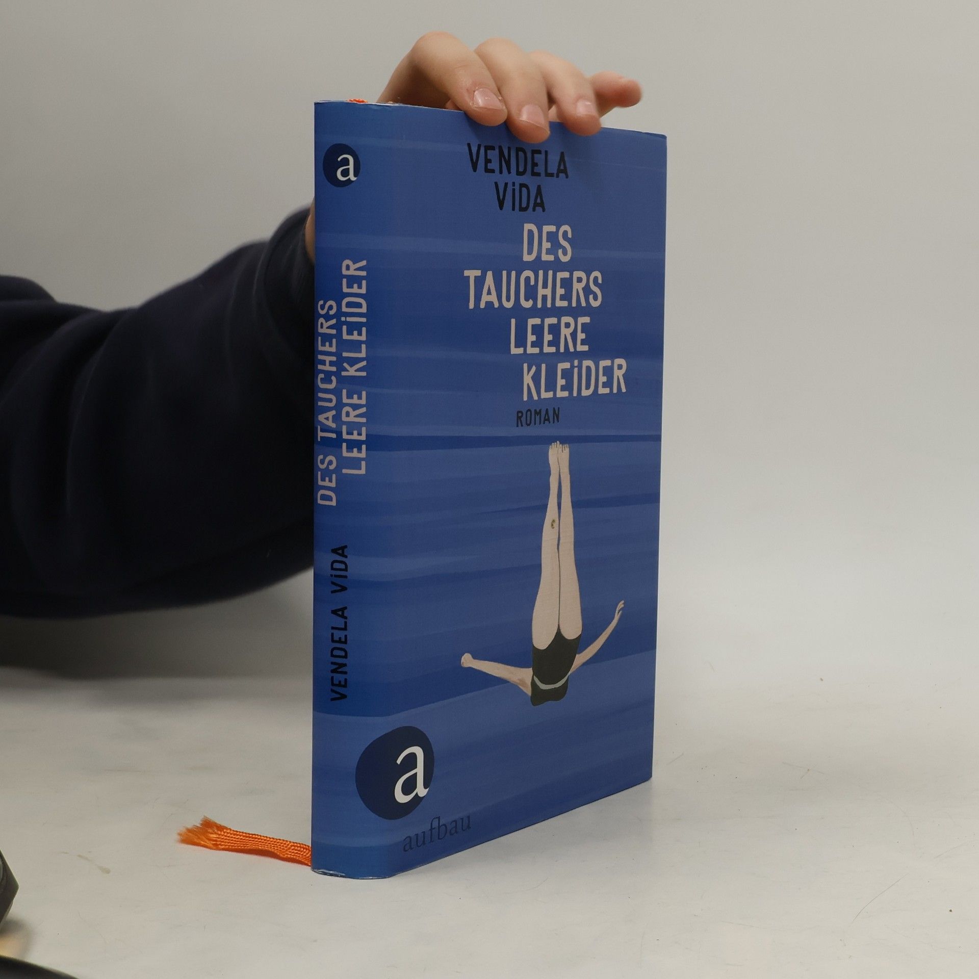 Vendela Vida Des Tauchers leere Kleider