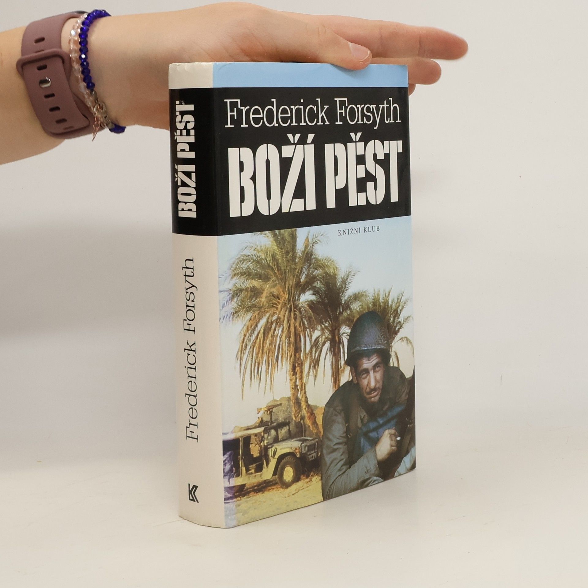 Frederick Forsyth Boží pěst