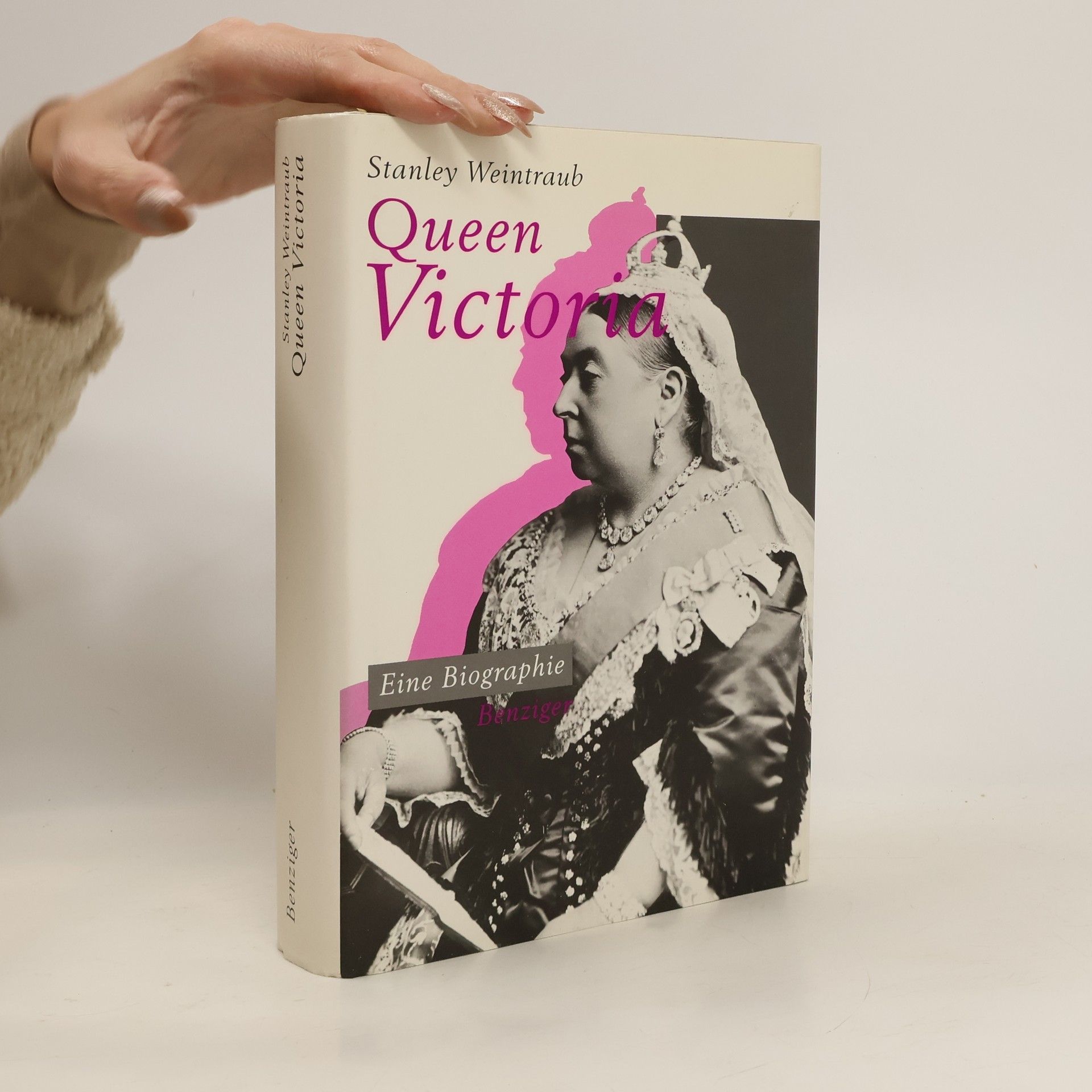 Stanley Weintraub Queen Victoria