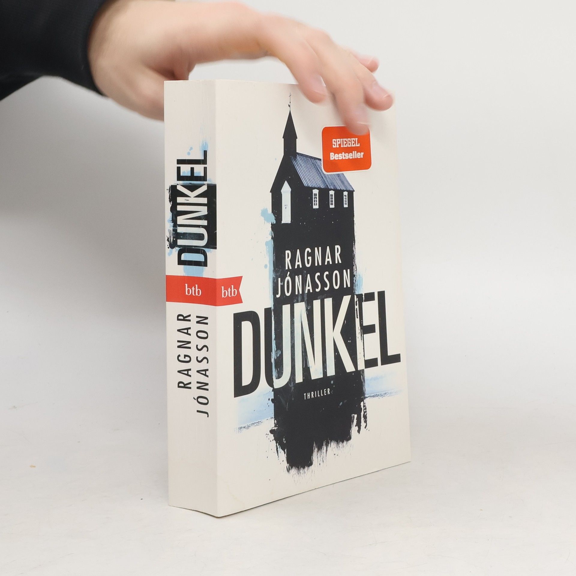 Ragnar Jónasson Dunkel