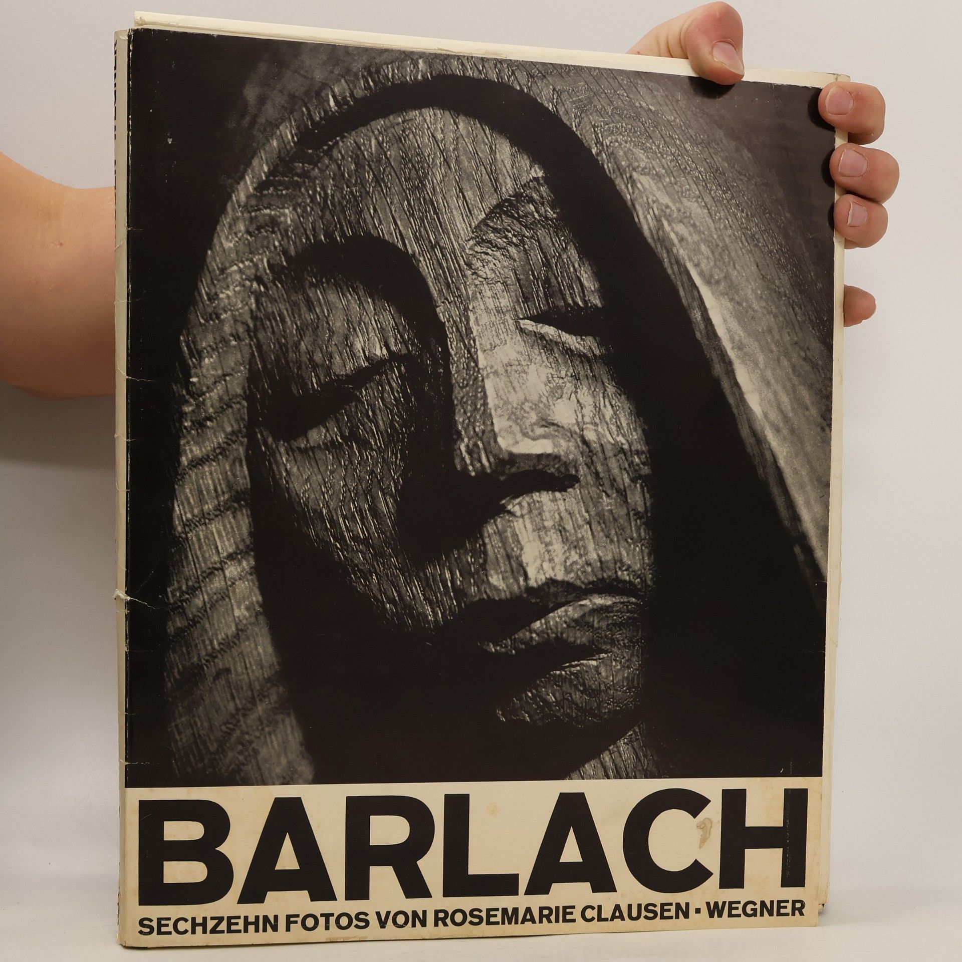 Autorenkollektiv Barlach. Sechzehn Fotos von Rosemarie Clausen Eegner