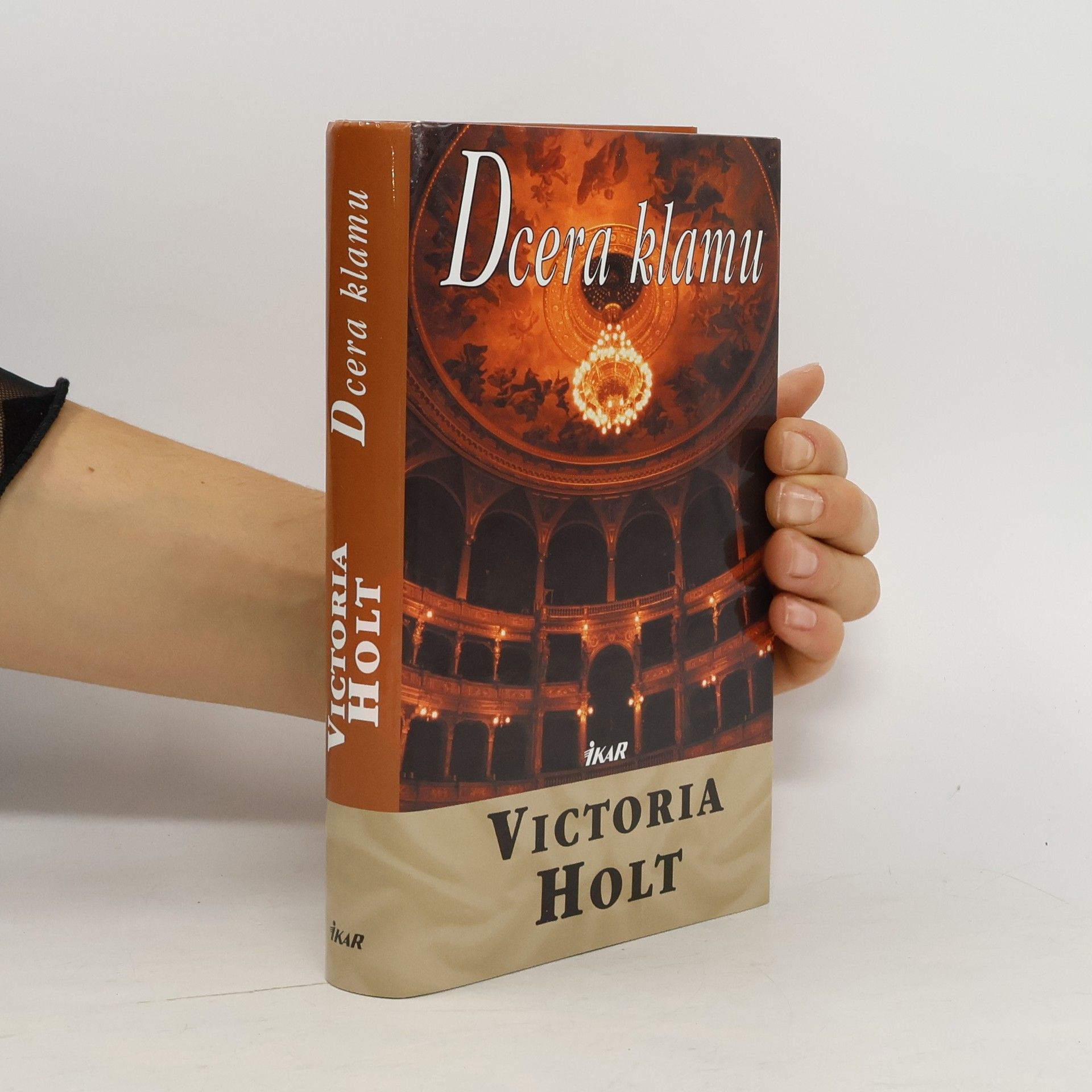 Jean Plaidy Dcera klamu