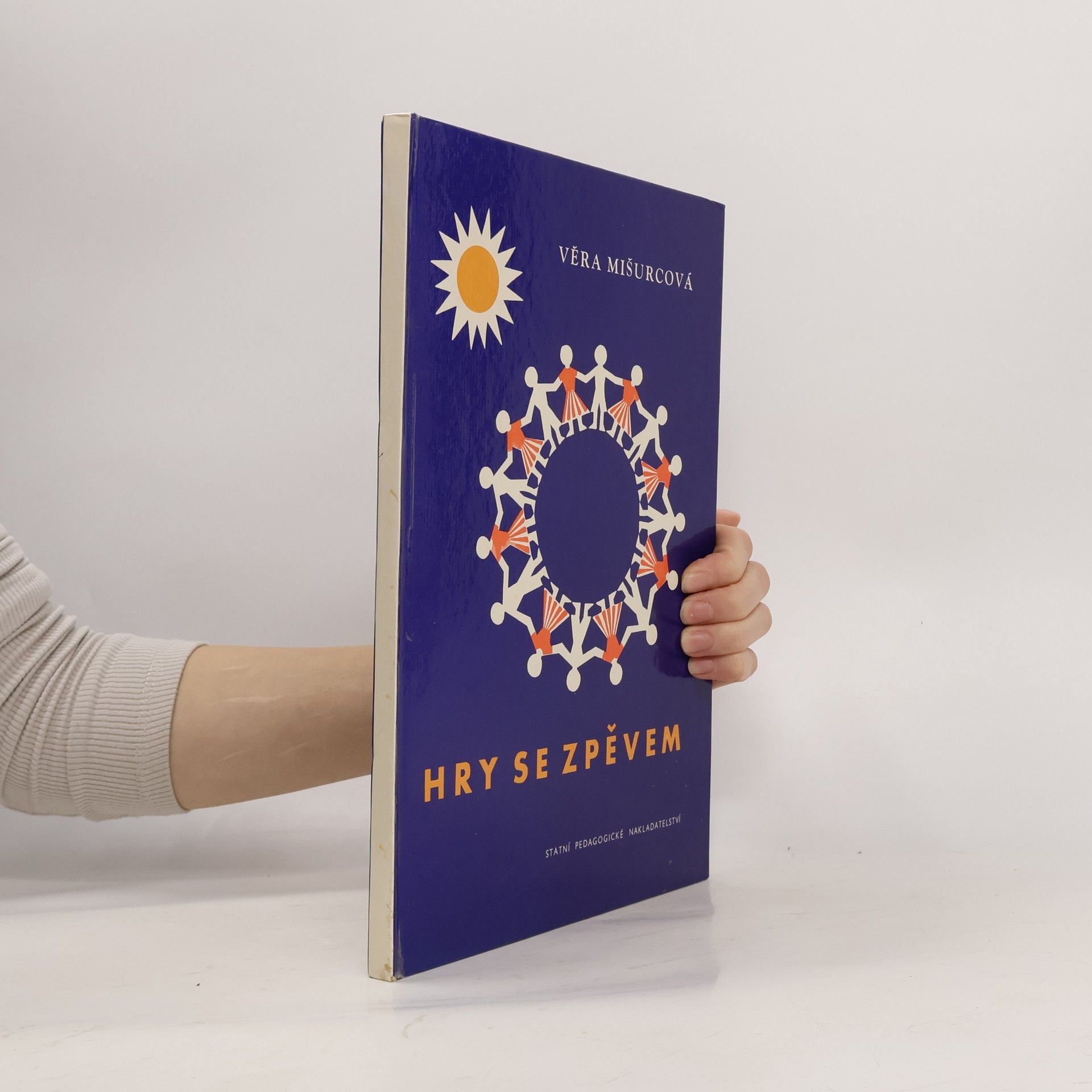 Věra Mišurcová Hry se zpěvem