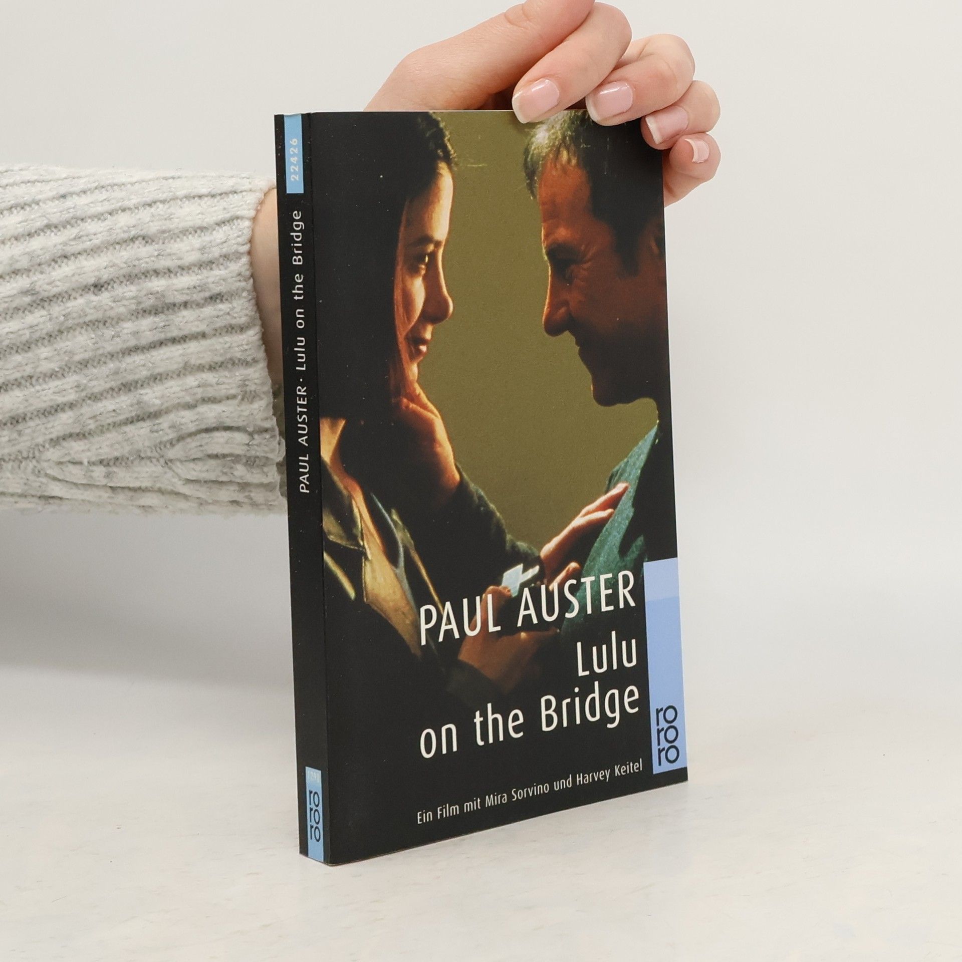 Paul Auster Lulu on the bridge