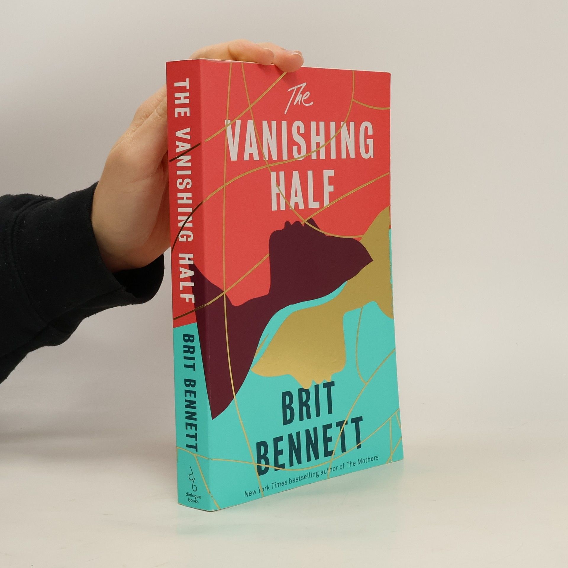 Brit Bennet The vanishing half