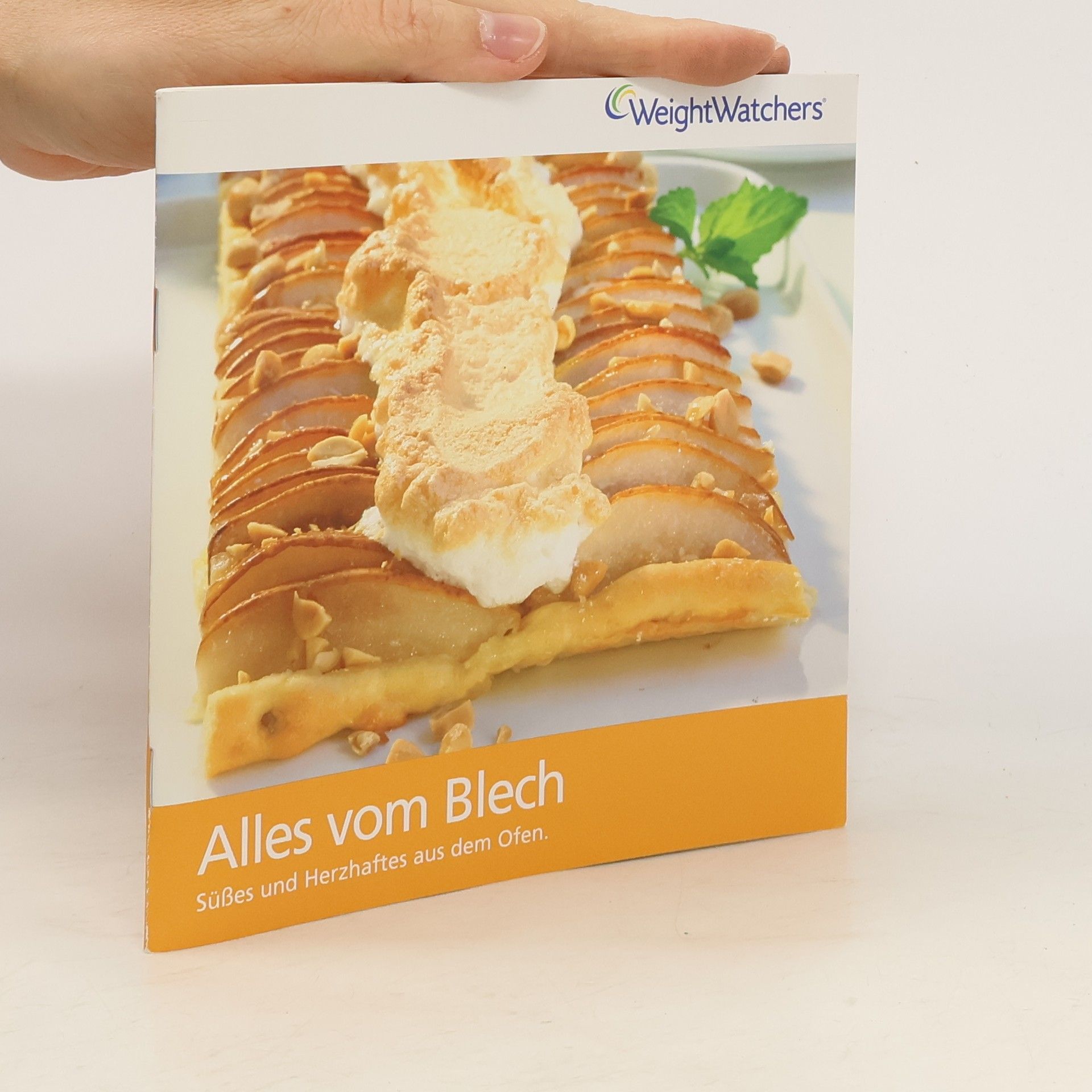 Various authors Alles vom Blech. Süßes und Herzhaftes aus dem Ofen