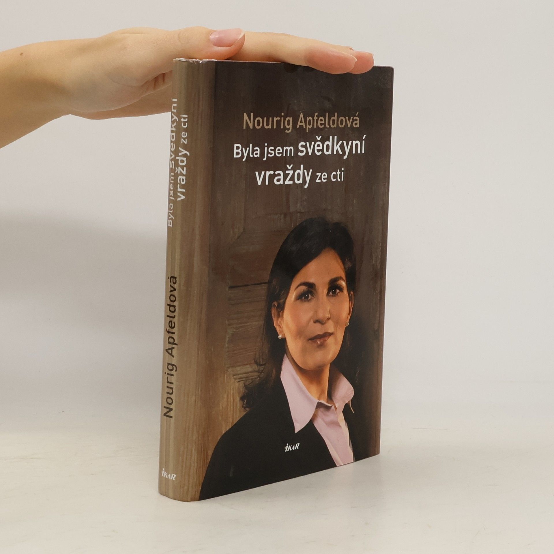 Nourig Apfeld Byla jsem svědkyní vraždy ze cti