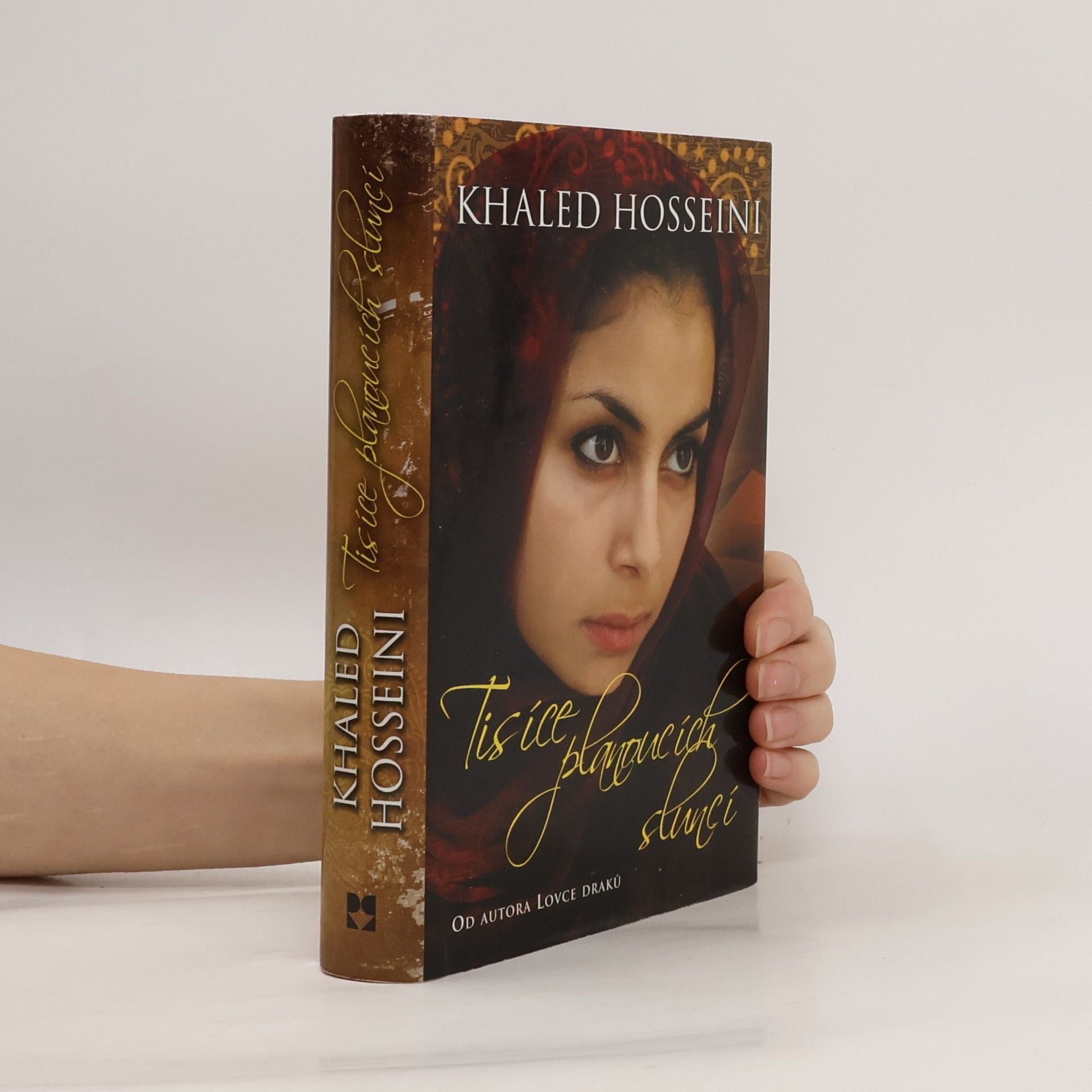 Khaled Hosseini Tisíce planoucích sluncí