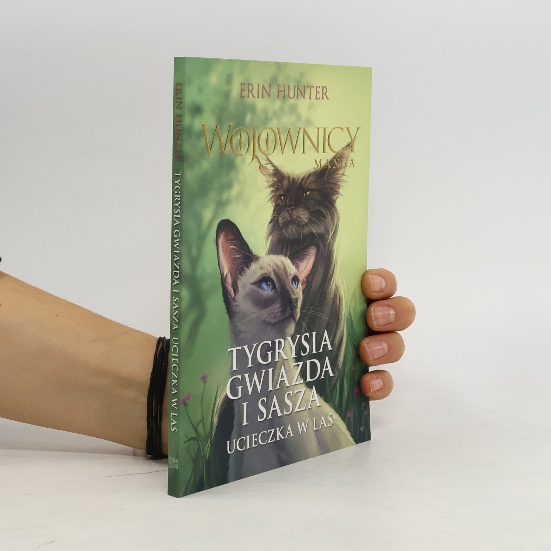 Erin Hunter Ucieczka w las