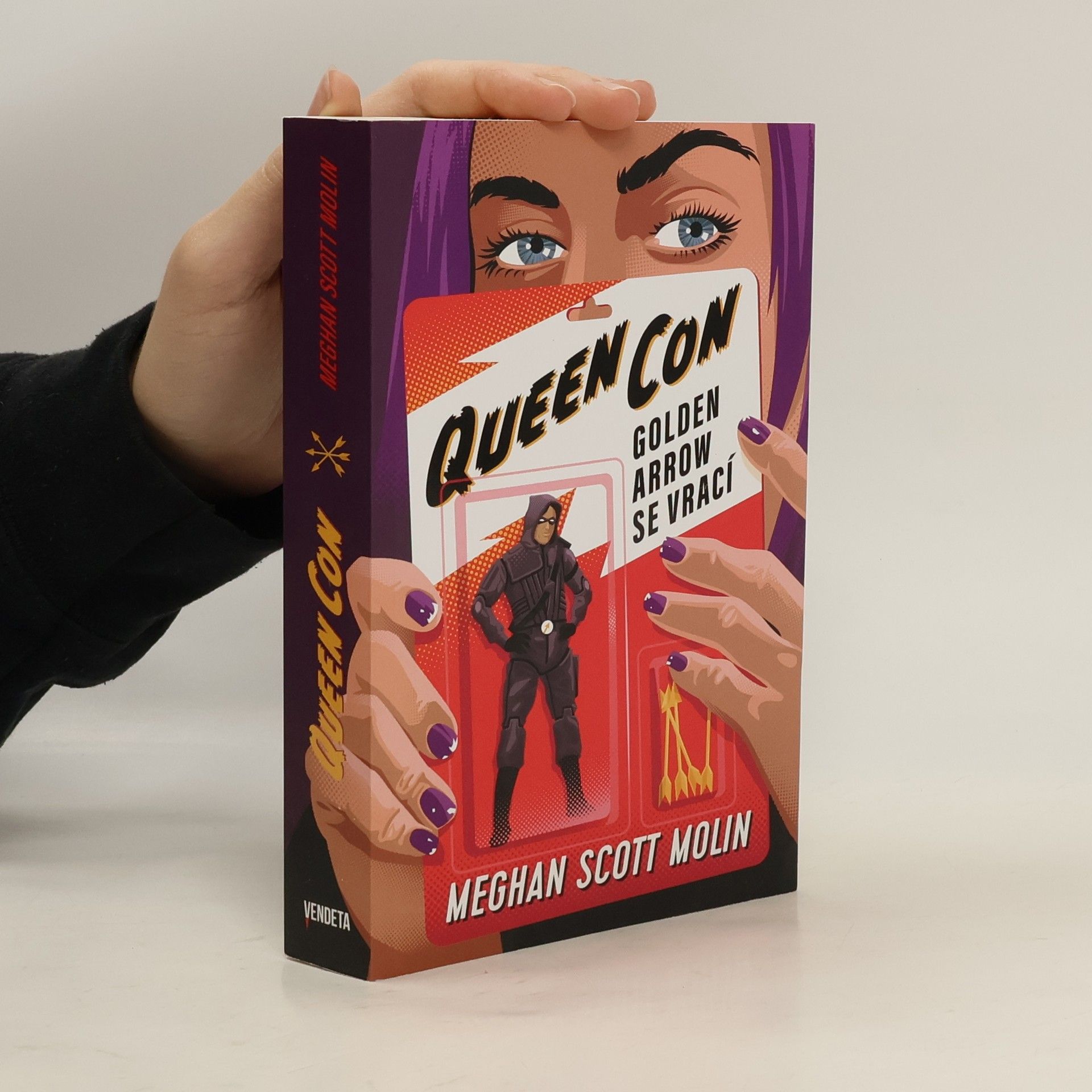 Meghan Scott Molin Queen con : zločiny podle komiksu