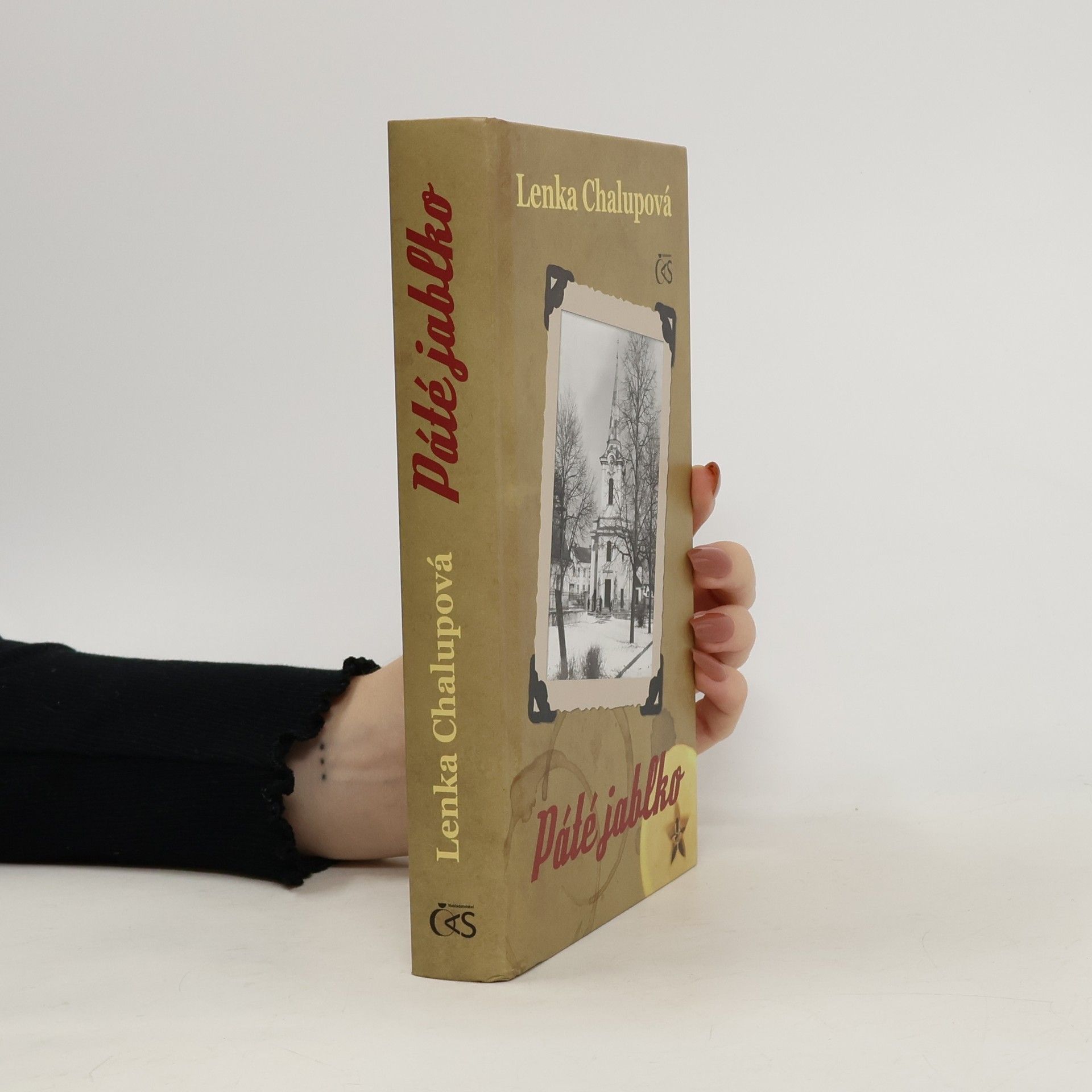 Lenka Chalupová Páté jablko
