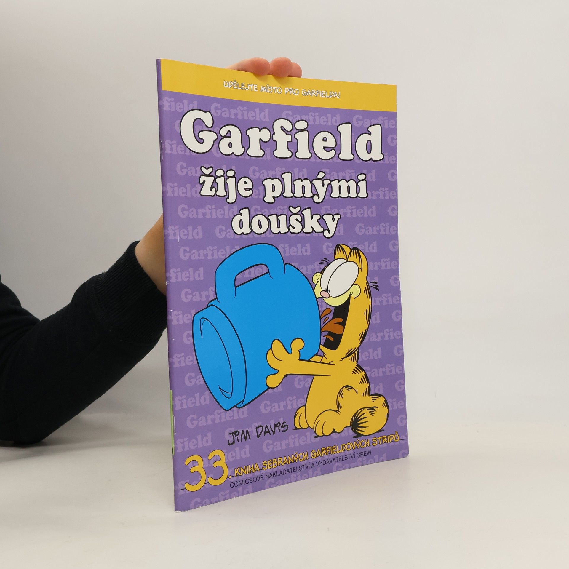 Jim Davis Garfield žije plnými doušky (33. díl)