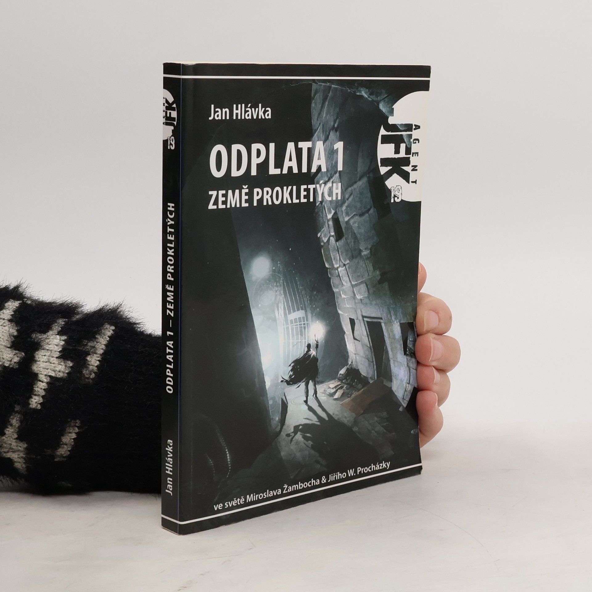 Jan Hlávka Odplata. 1, Země prokletých