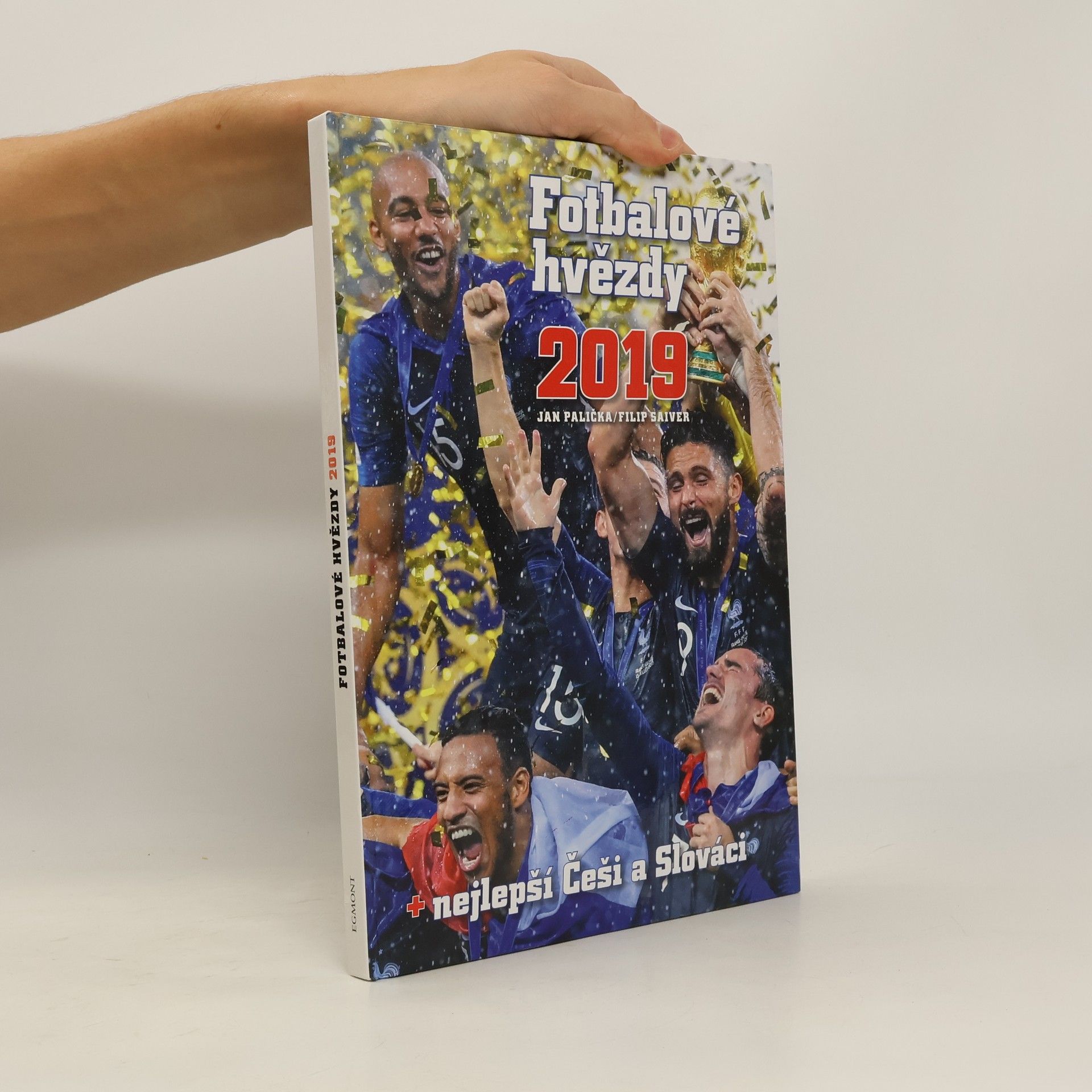 Kolektív autorov Fotbalové hvězdy 2019