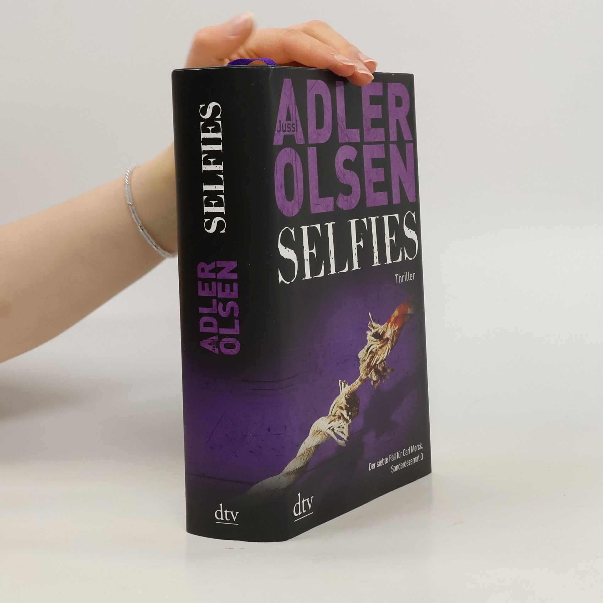 Jussi Adler-Olsen Selfies