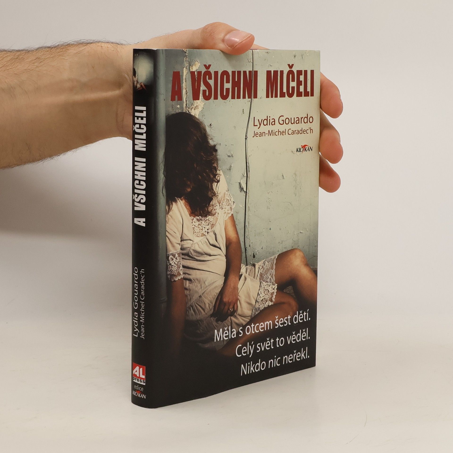 JeanMichel Caradec\'h A všichni mlčeli