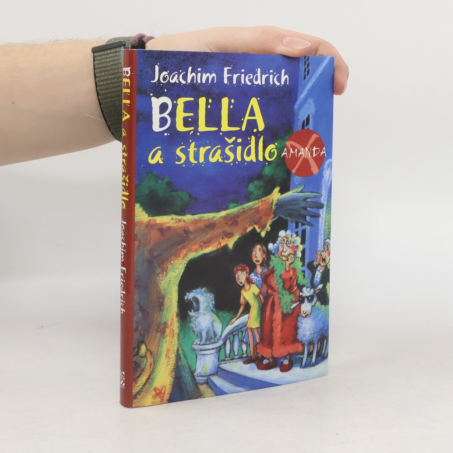 Bella a strašidlo