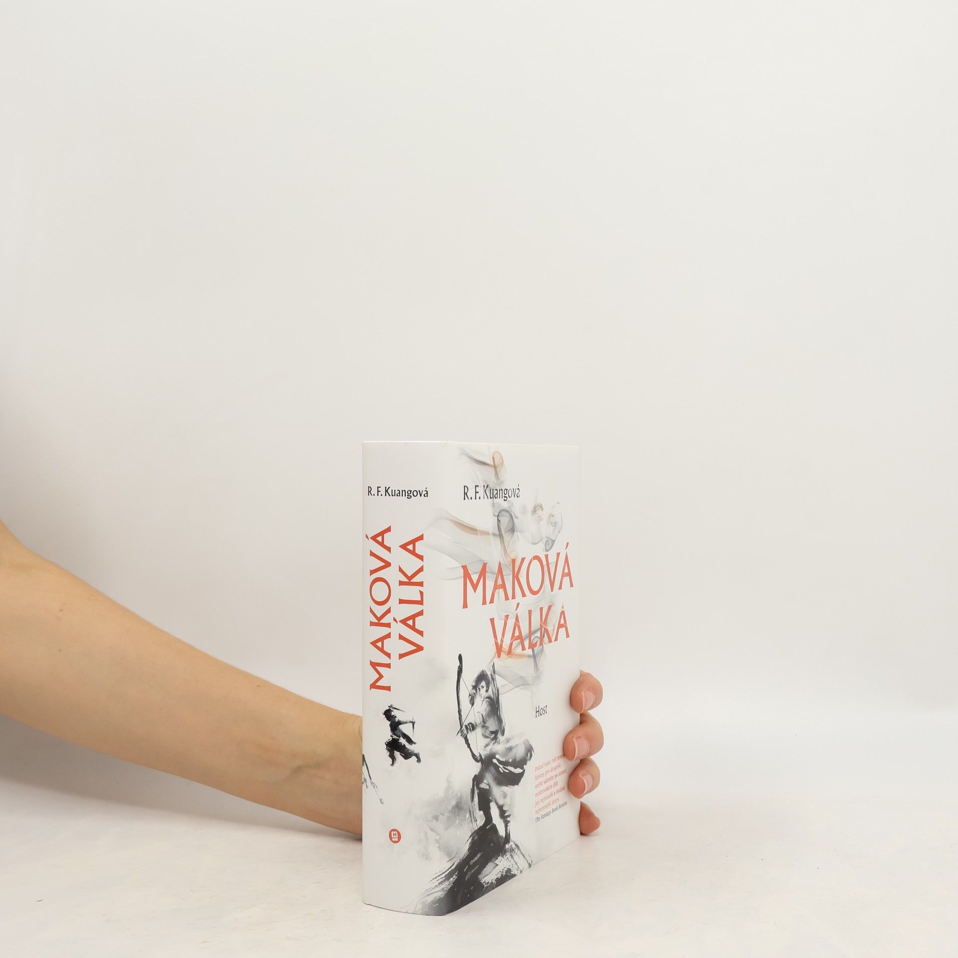 Rebecca Kuang Maková válka