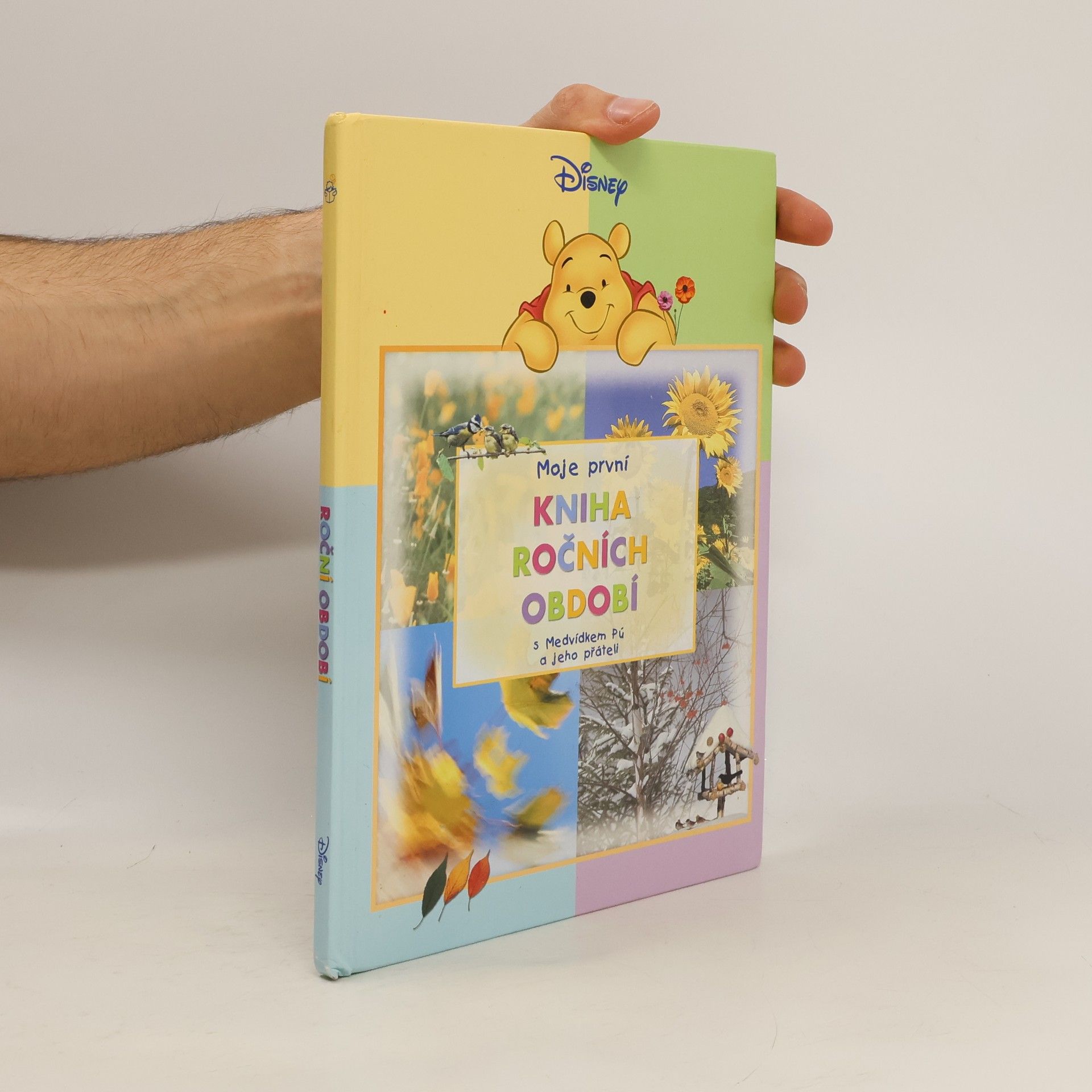 Walt Disney Moje první kniha ročních období s Medvídkem Pú a jeho přáteli