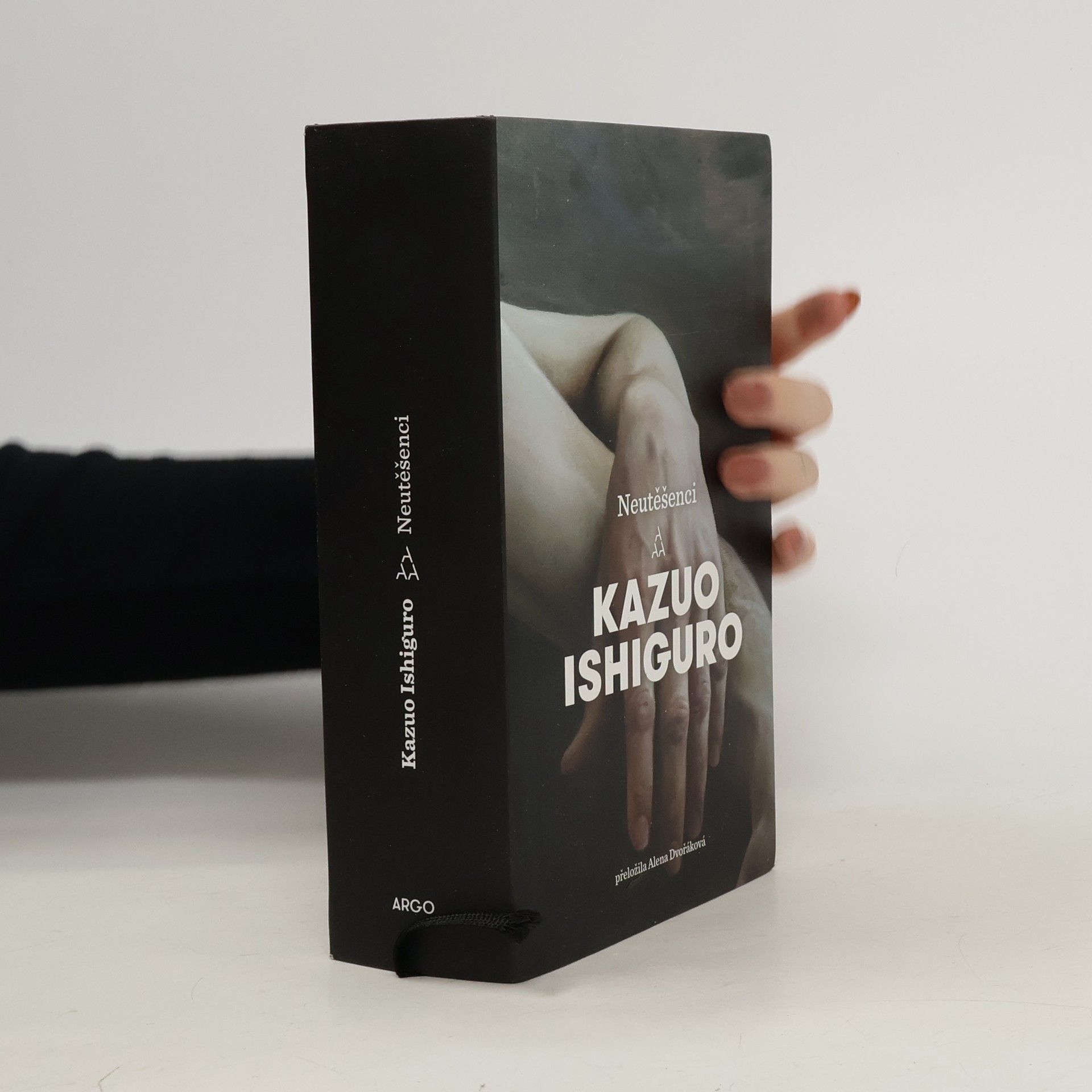 Kazuo Ishiguro Neutěšenci