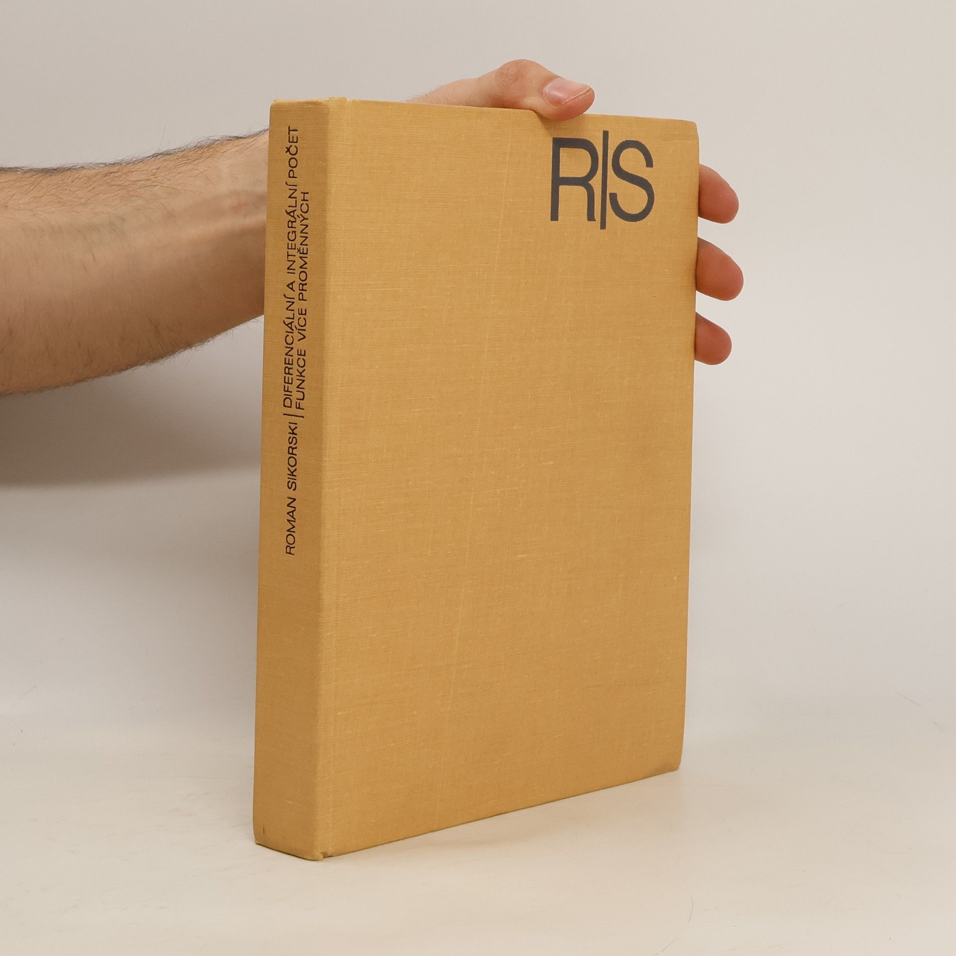 Roman Sikorski Diferenciální a integrální počet. Funkce více proměnných