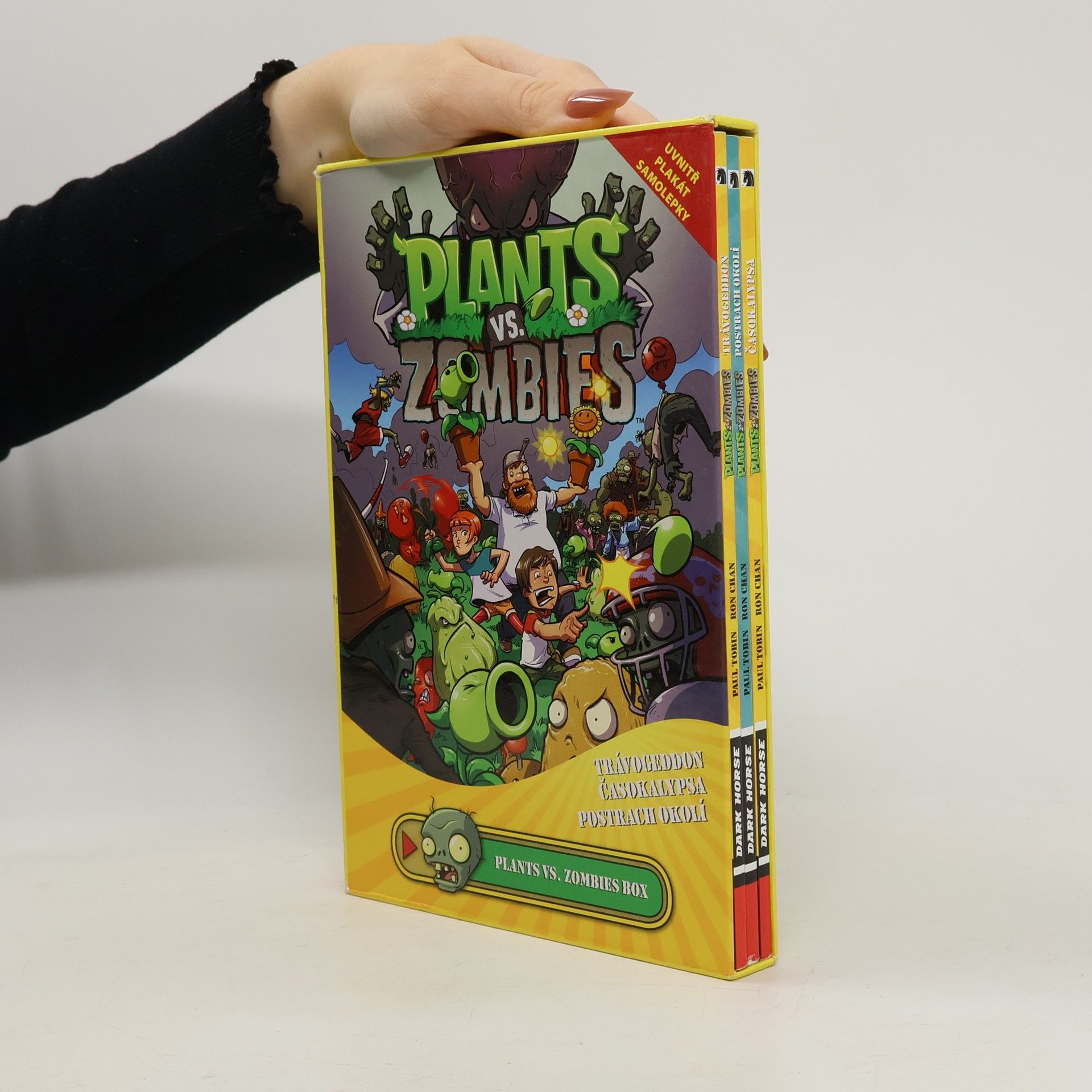 Plants vs. Zombies Box. Trávogeddon. Časokalypsa. Postrach okolí