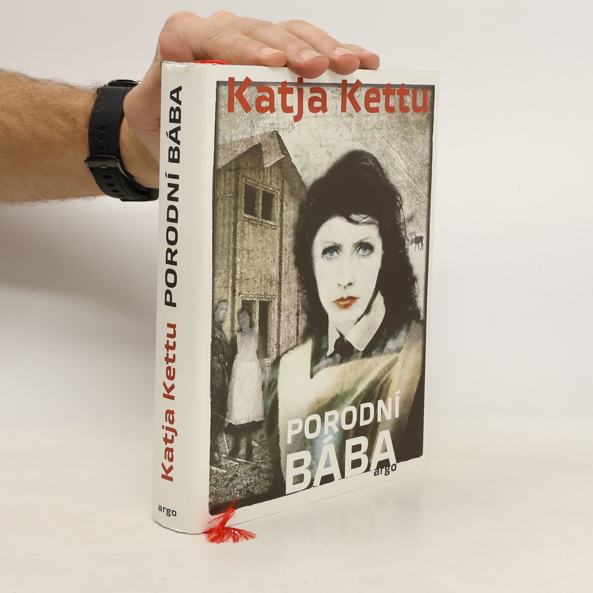 Katja Kettu Porodní bába