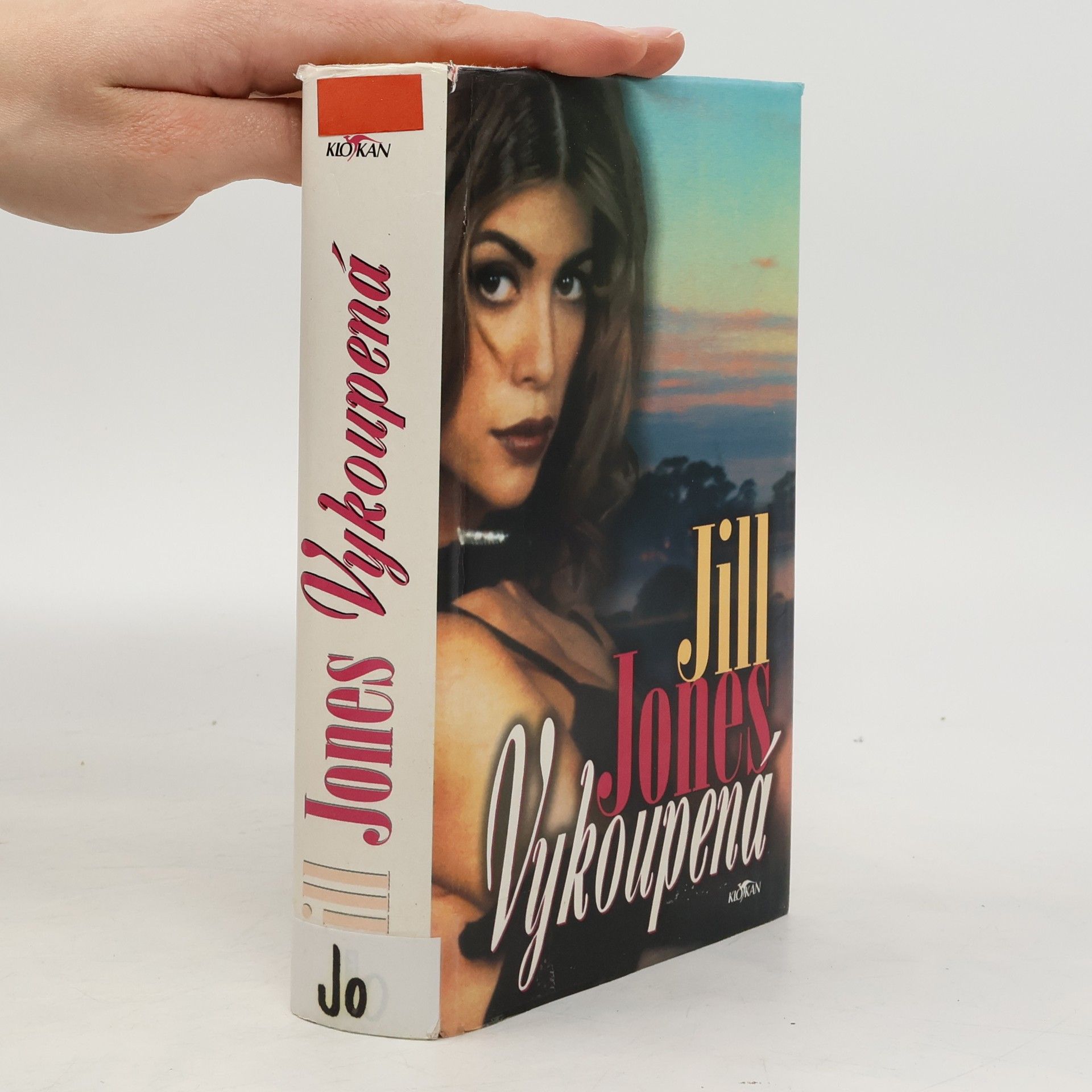 Jill Jones Vykoupená