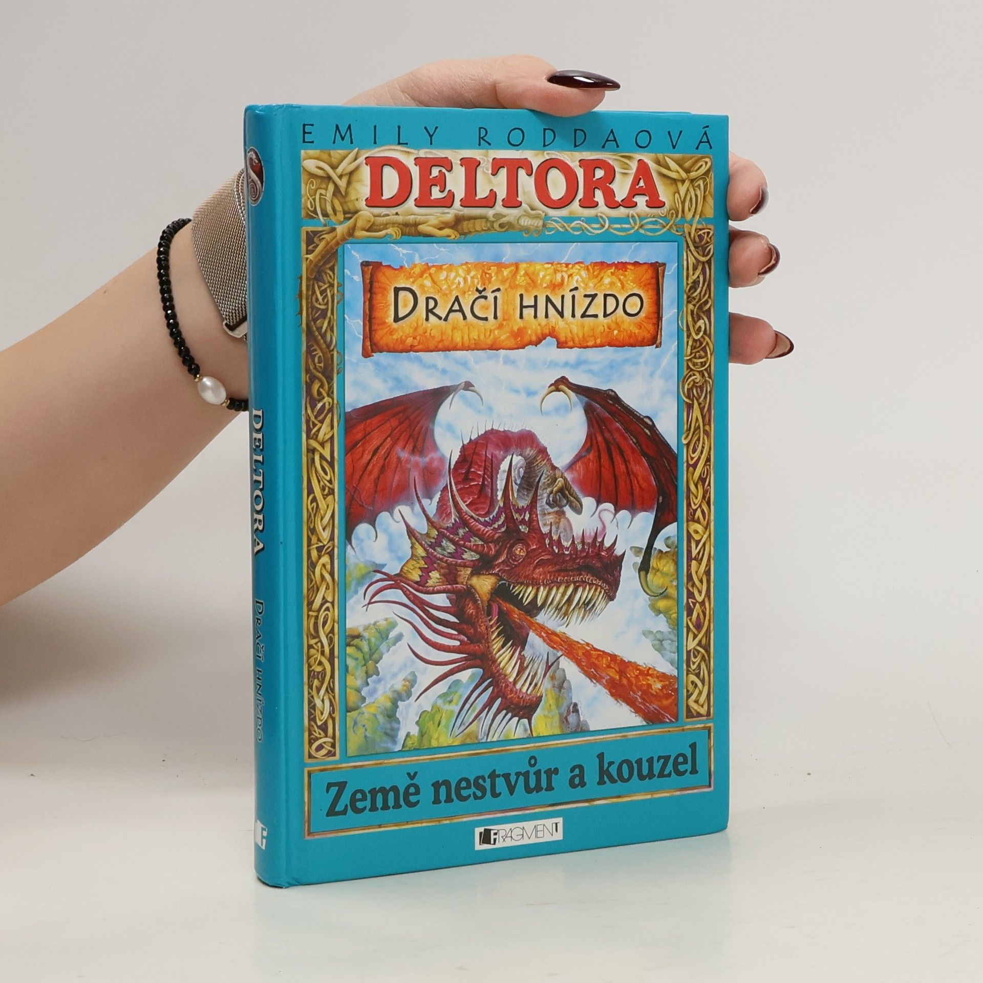 Emily Rodda Dračí hnízdo. Deltora