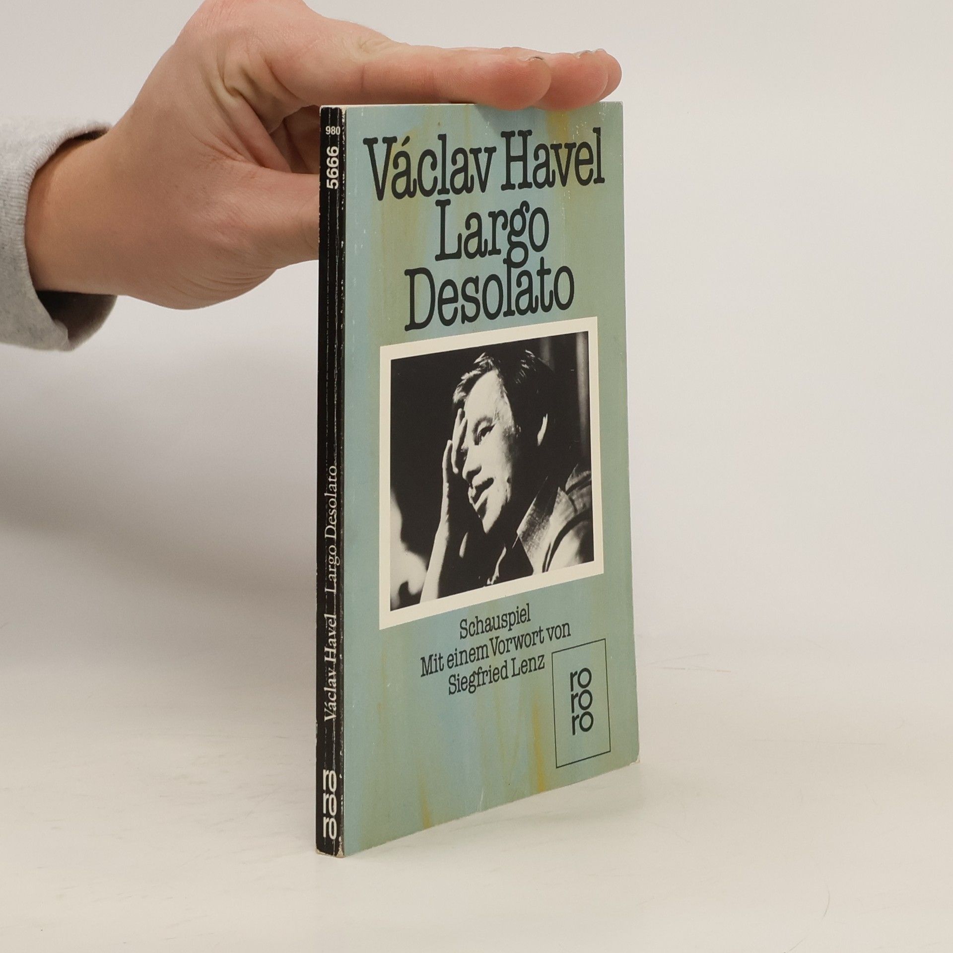 Václav Havel Largo Desolato