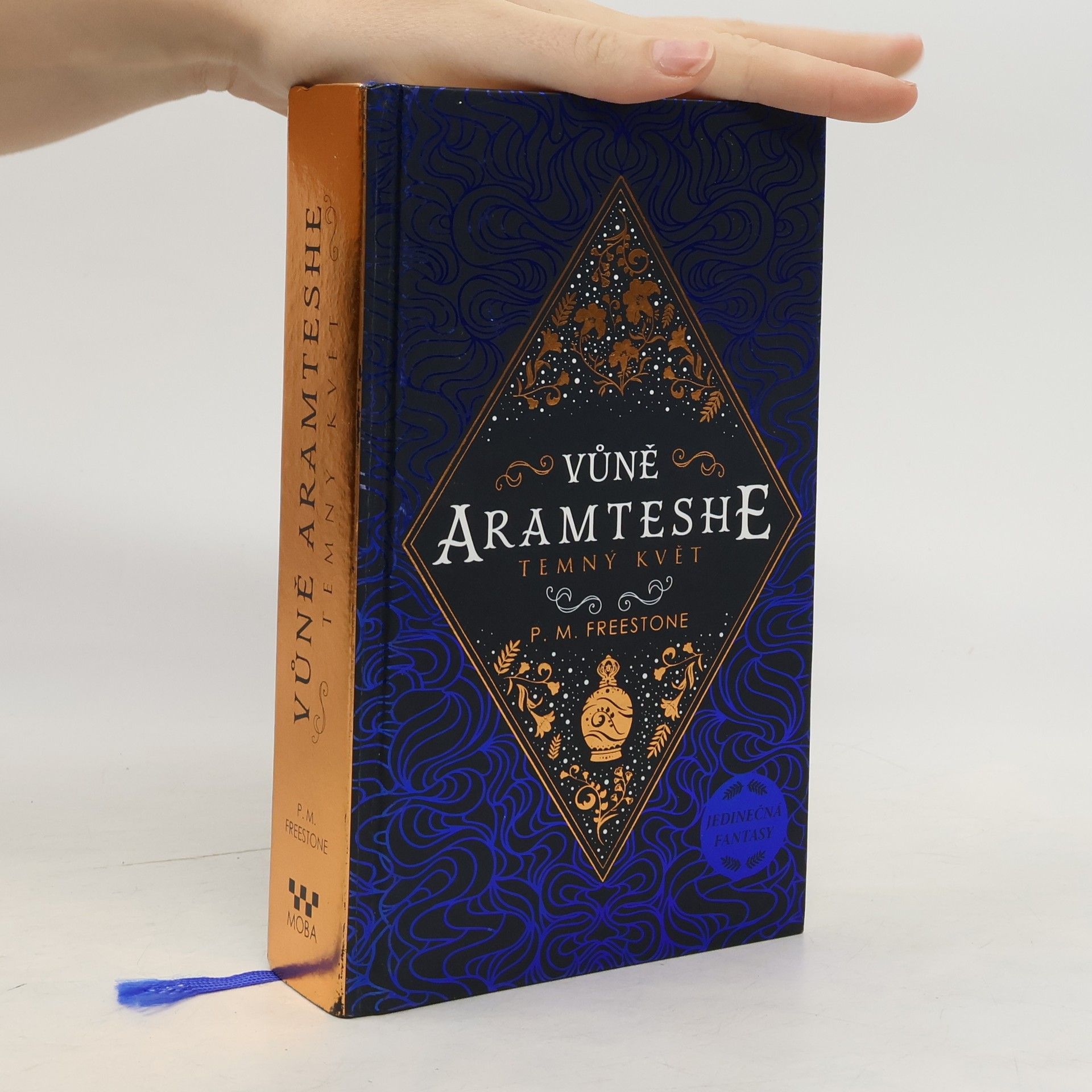 P. M. Freestone Vůně Aramteshe: temný květ
