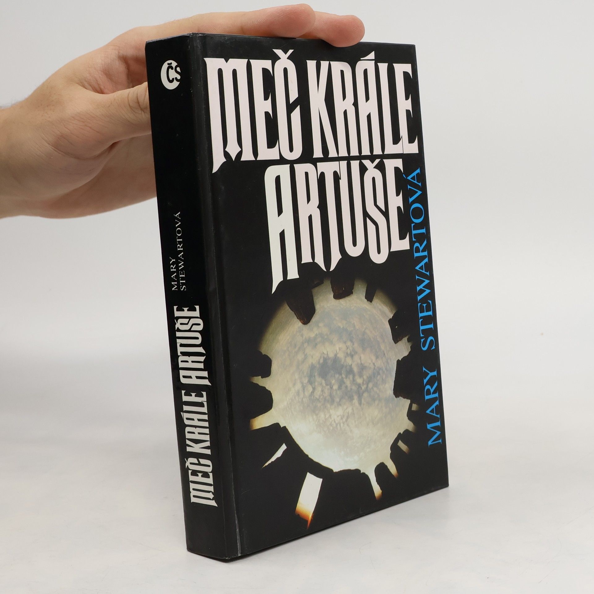 Mary Florence Elinor Rainbow Meč krále Artuše