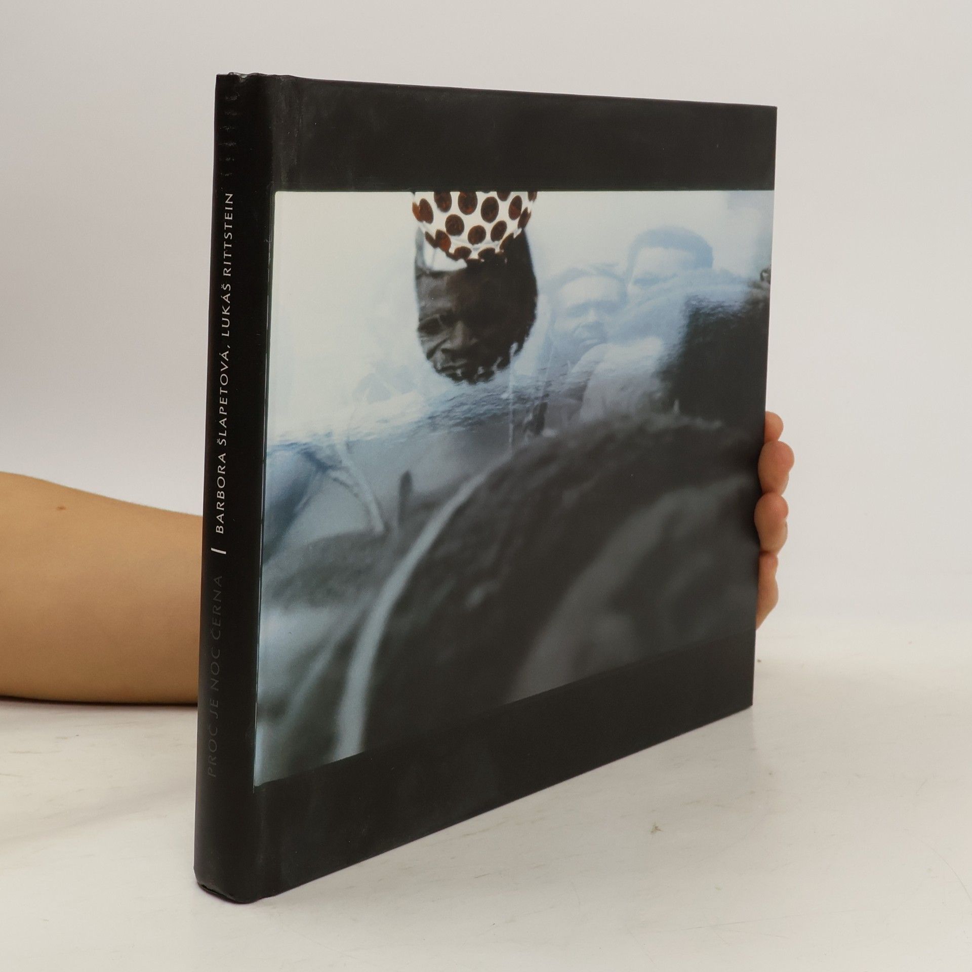 Proč je noc černá. Rozhovory s přírodními lidmi Nové Guineje