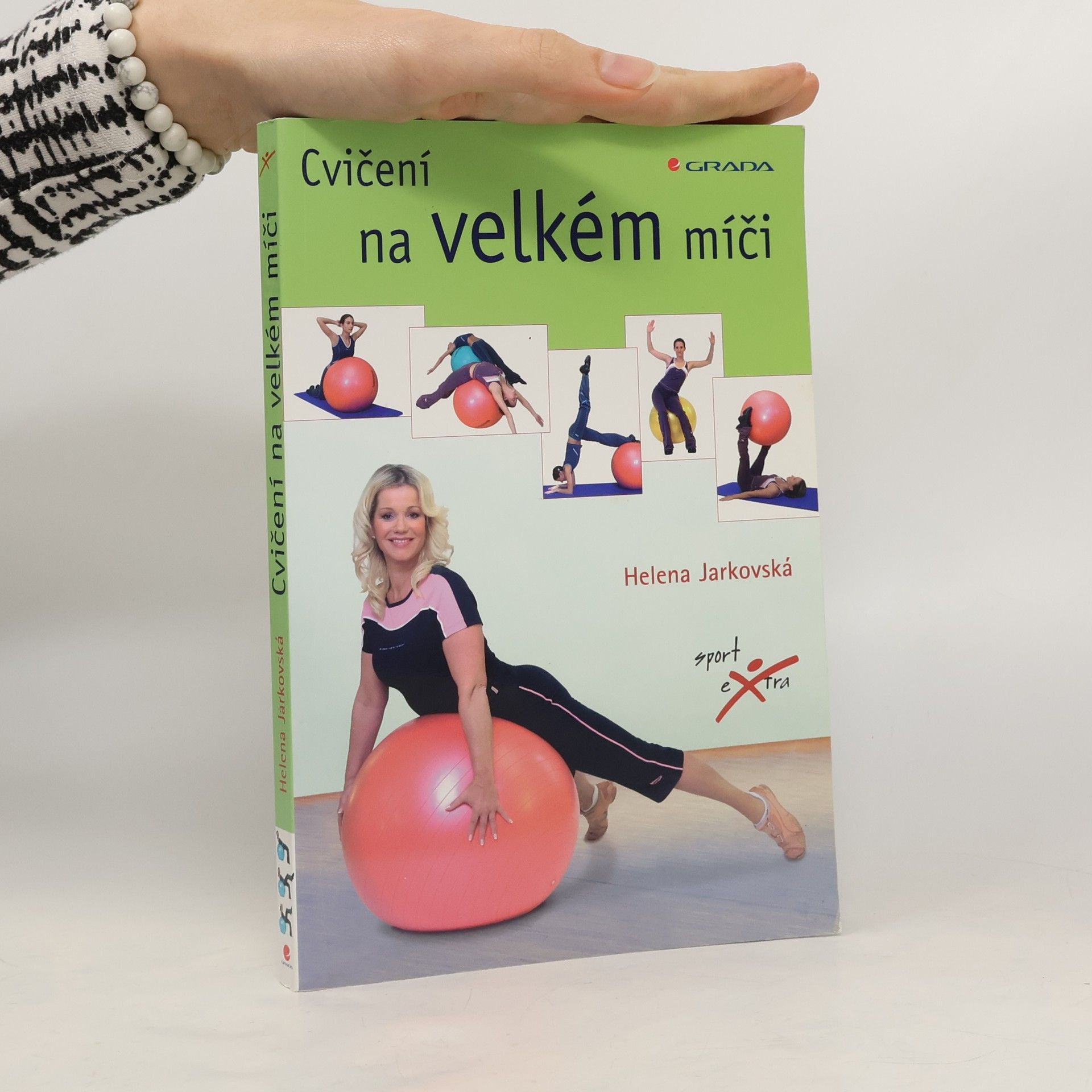 Helena Jarkovská Cvičení na velkém míči