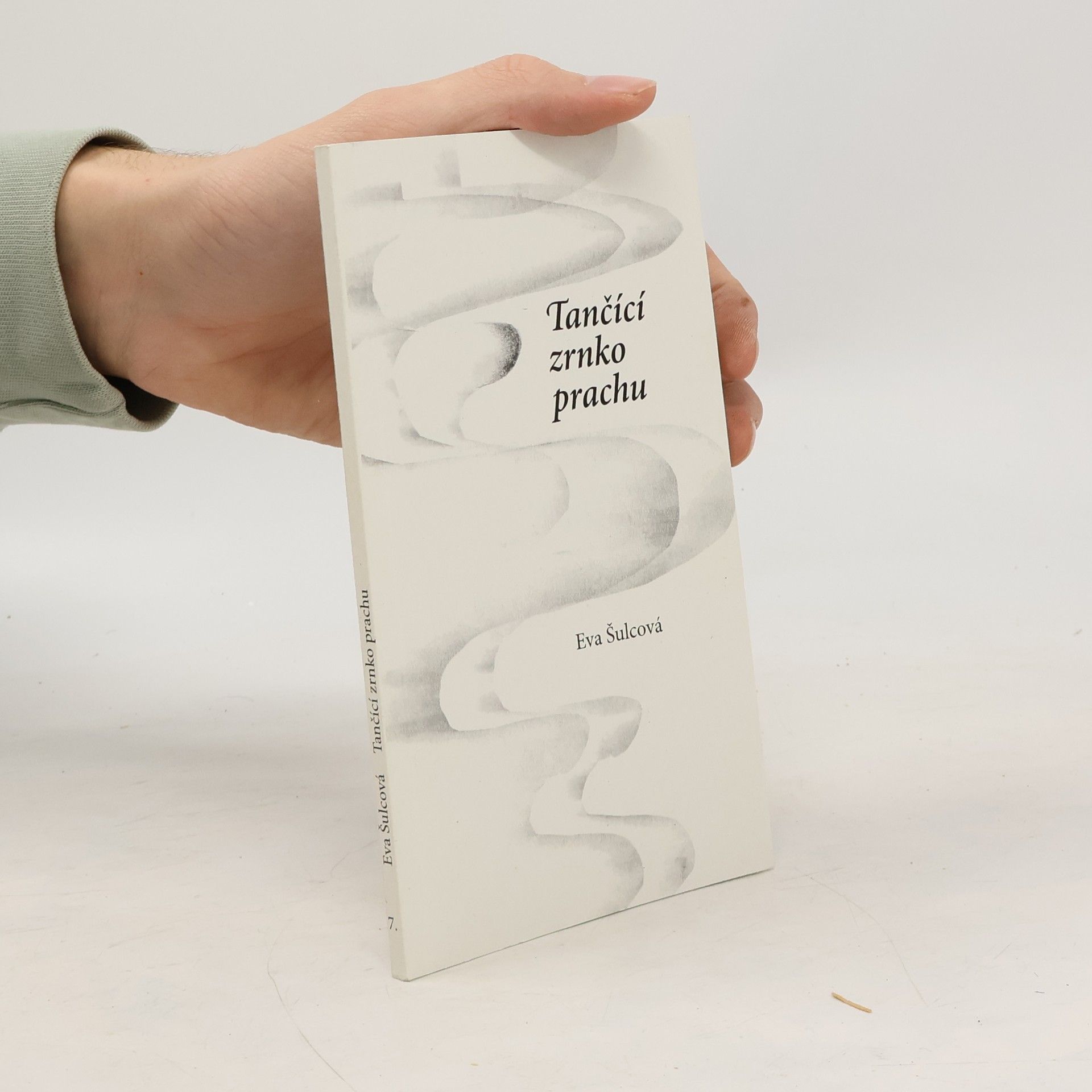 Tančící zrnko prachu