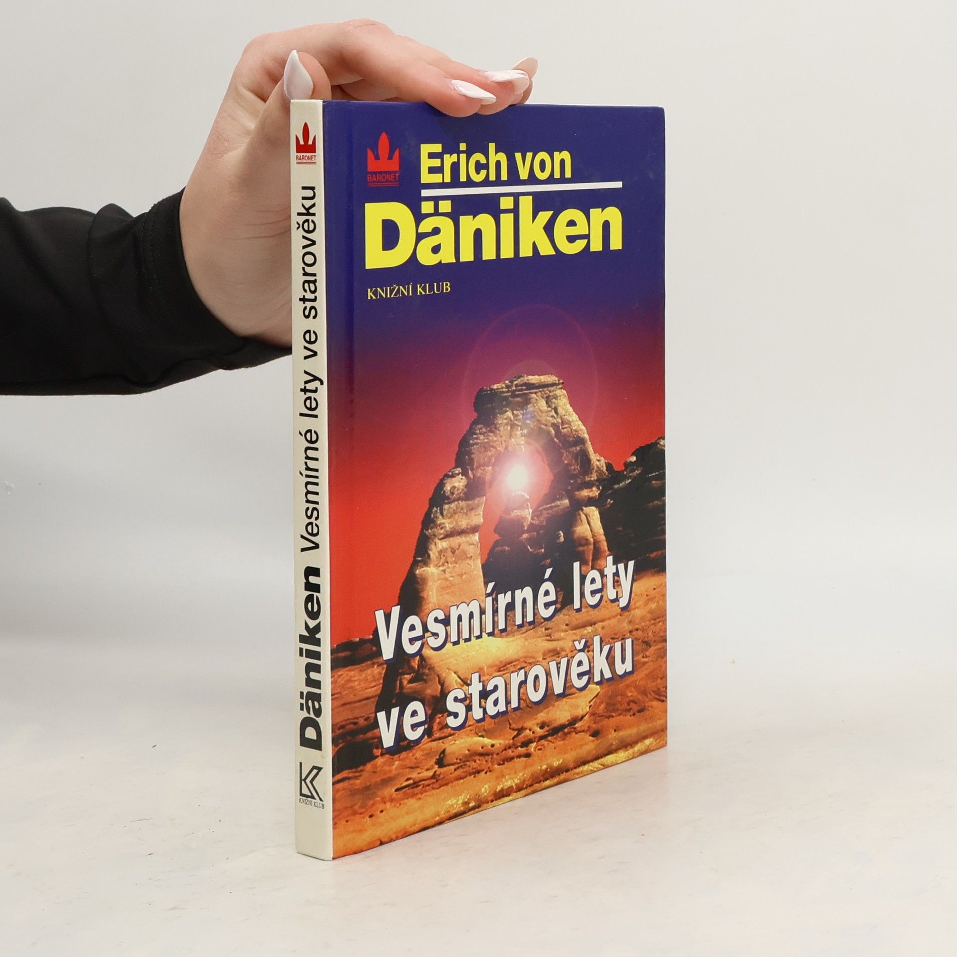 Erich von Däniken Vesmírné lety ve starověku