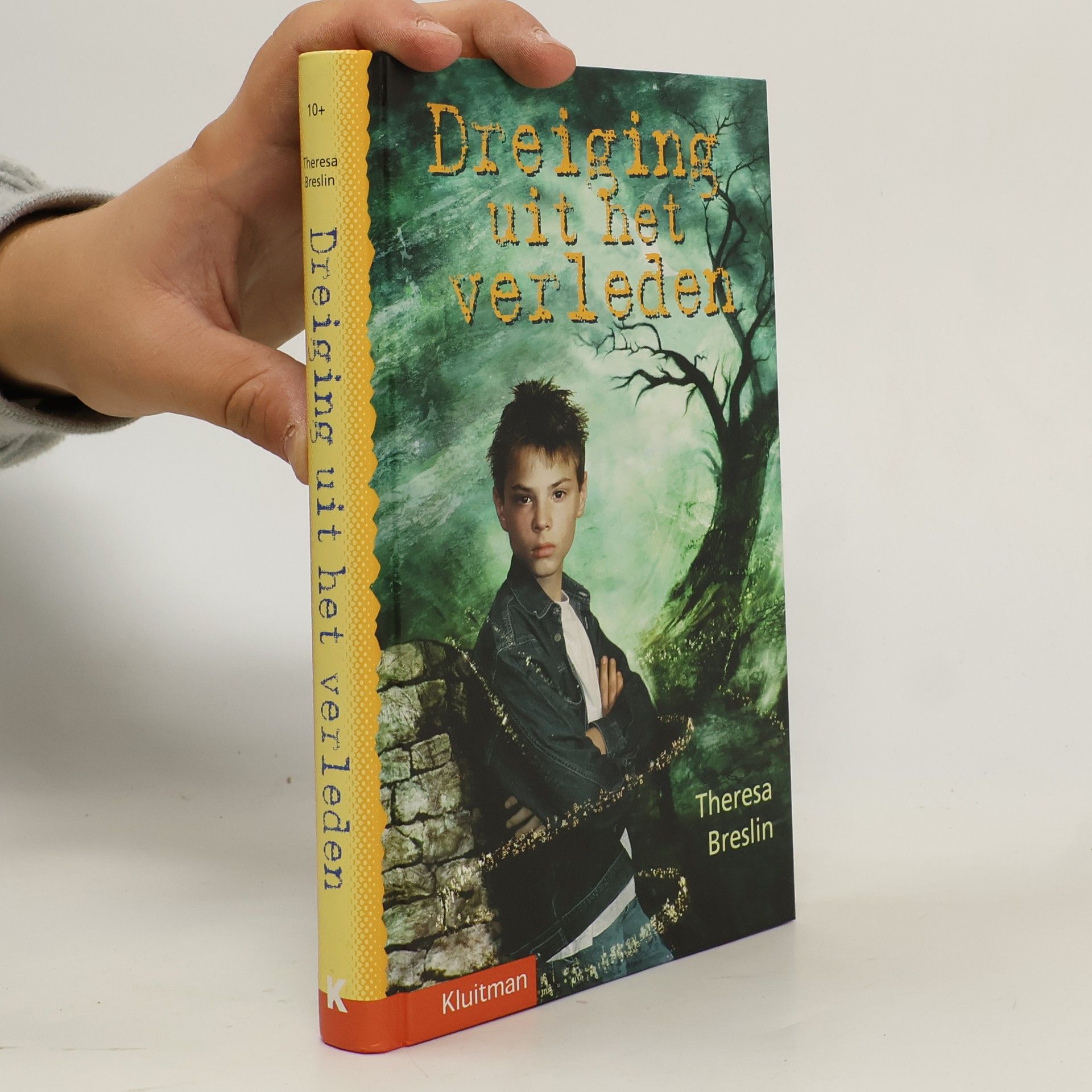 Theresa Breslin Dreiging uit het verleden