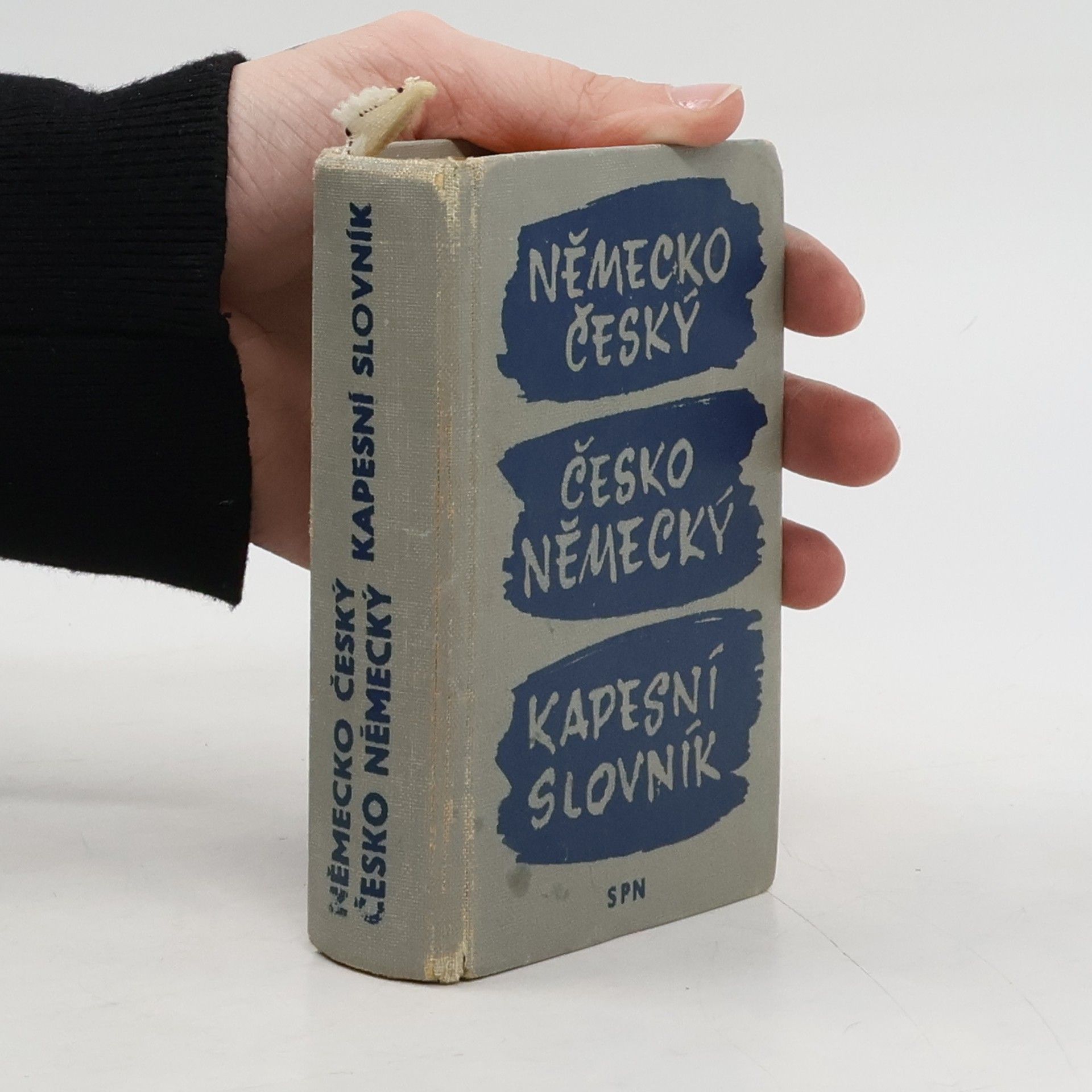 Beneš J. Německo-český a česko-německý kapesní slovník