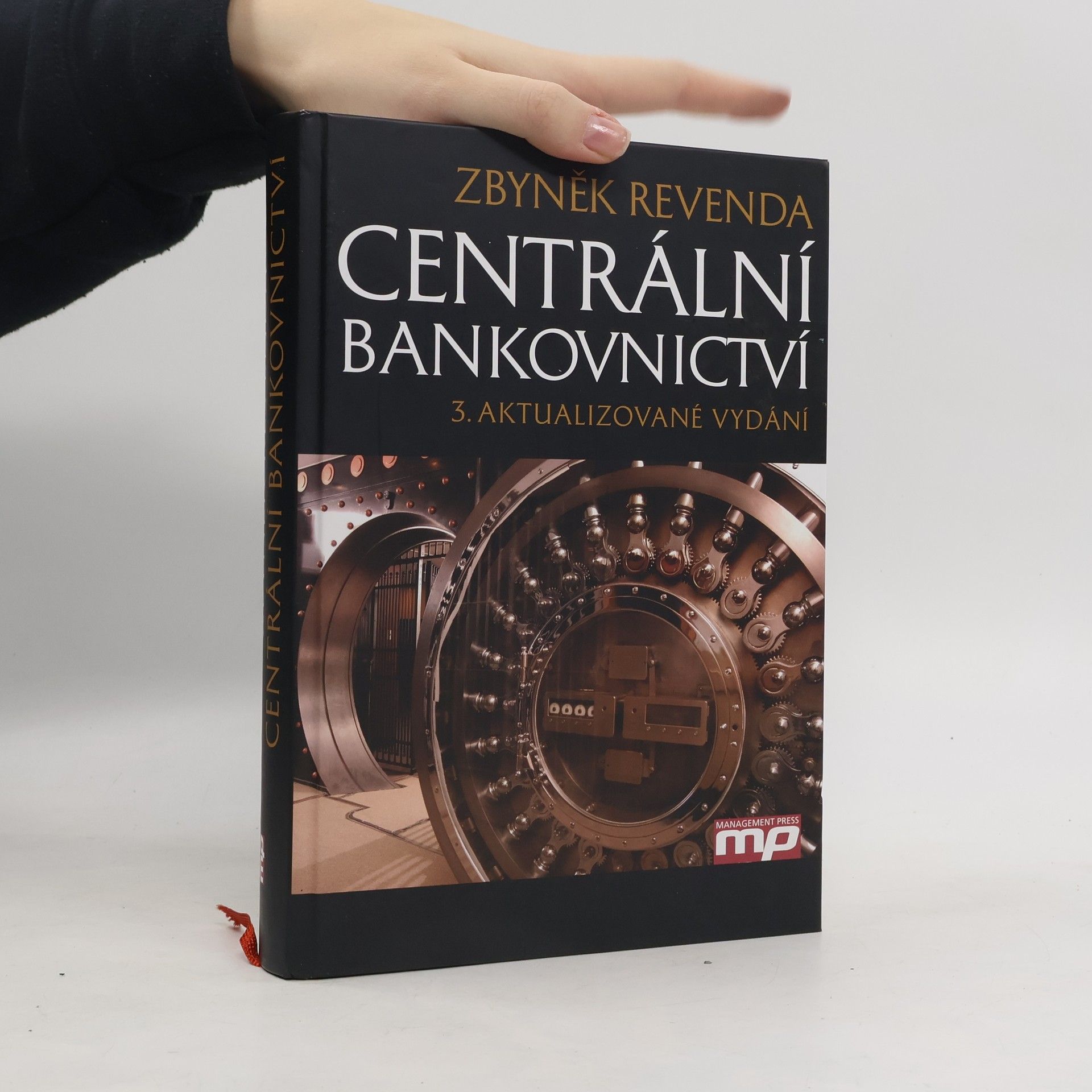 Zbyněk Revenda Centrální bankovnictví