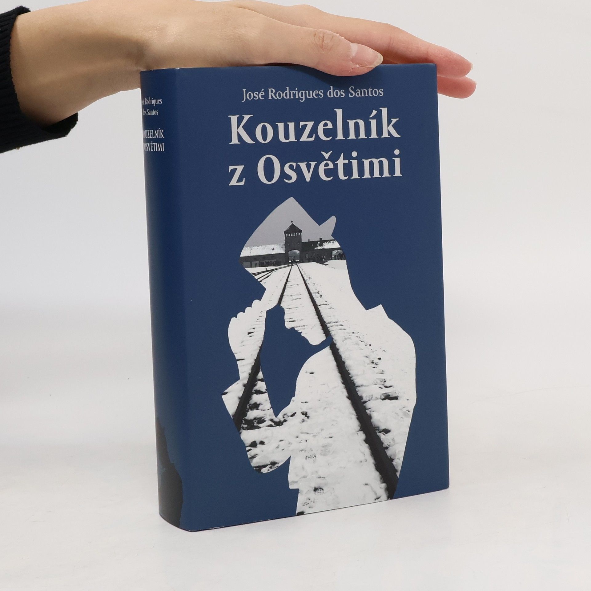 José Rodrigues dos Santos Kouzelník z Osvětimi