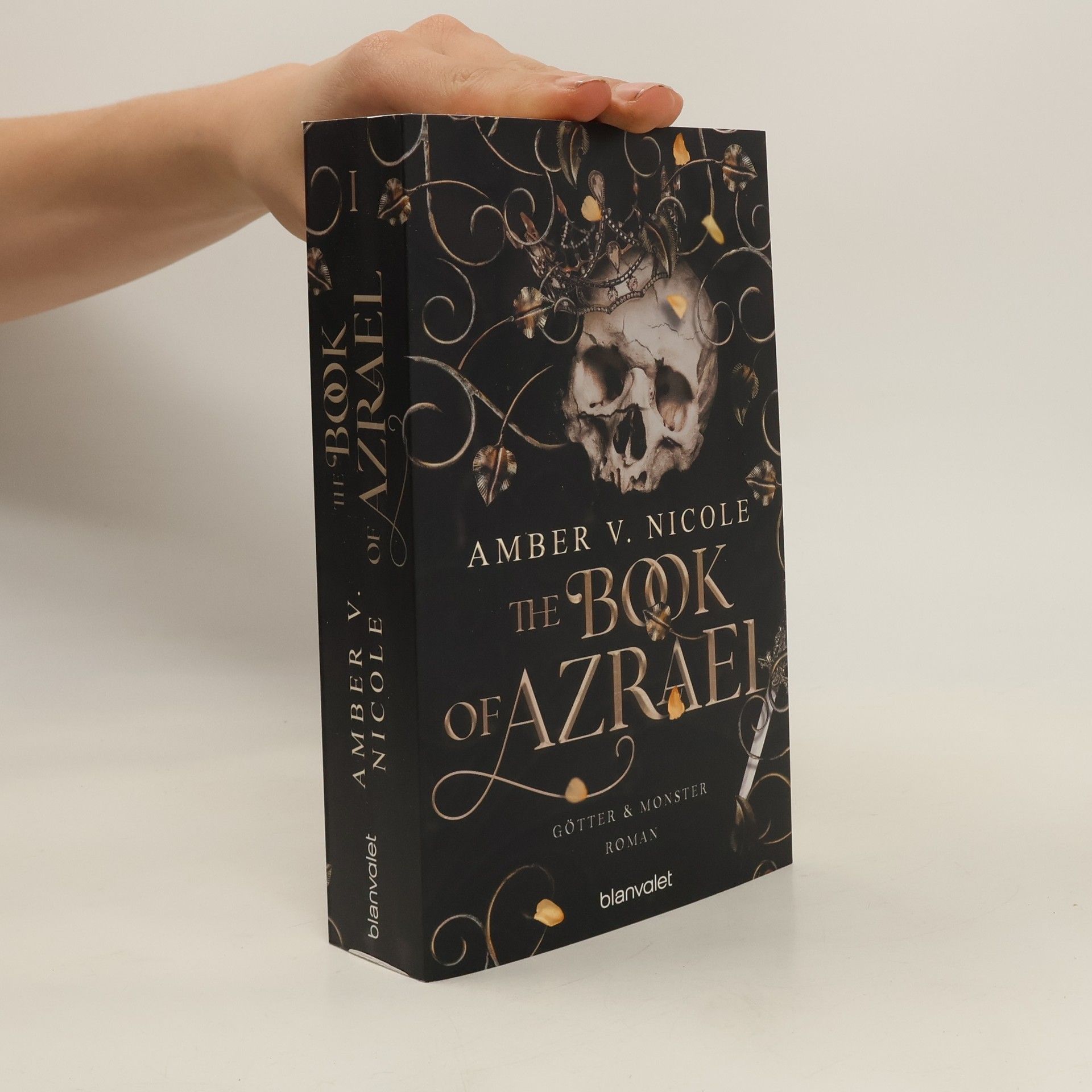 Amber V. Nicole The Book of Azrael