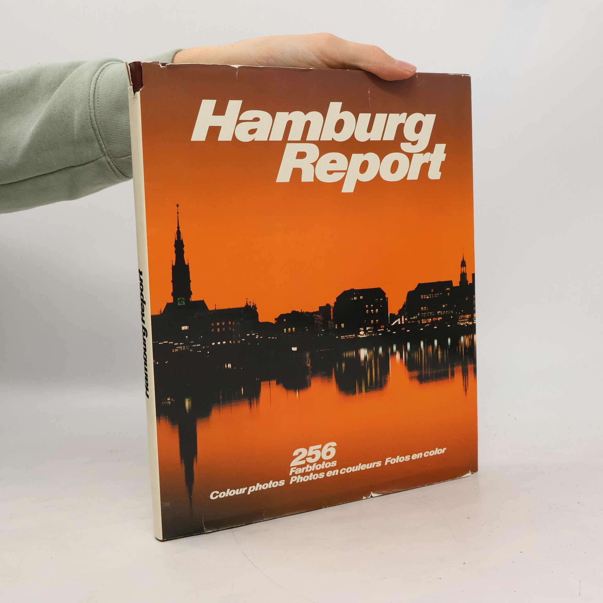 AA.VV. Hamburg Report