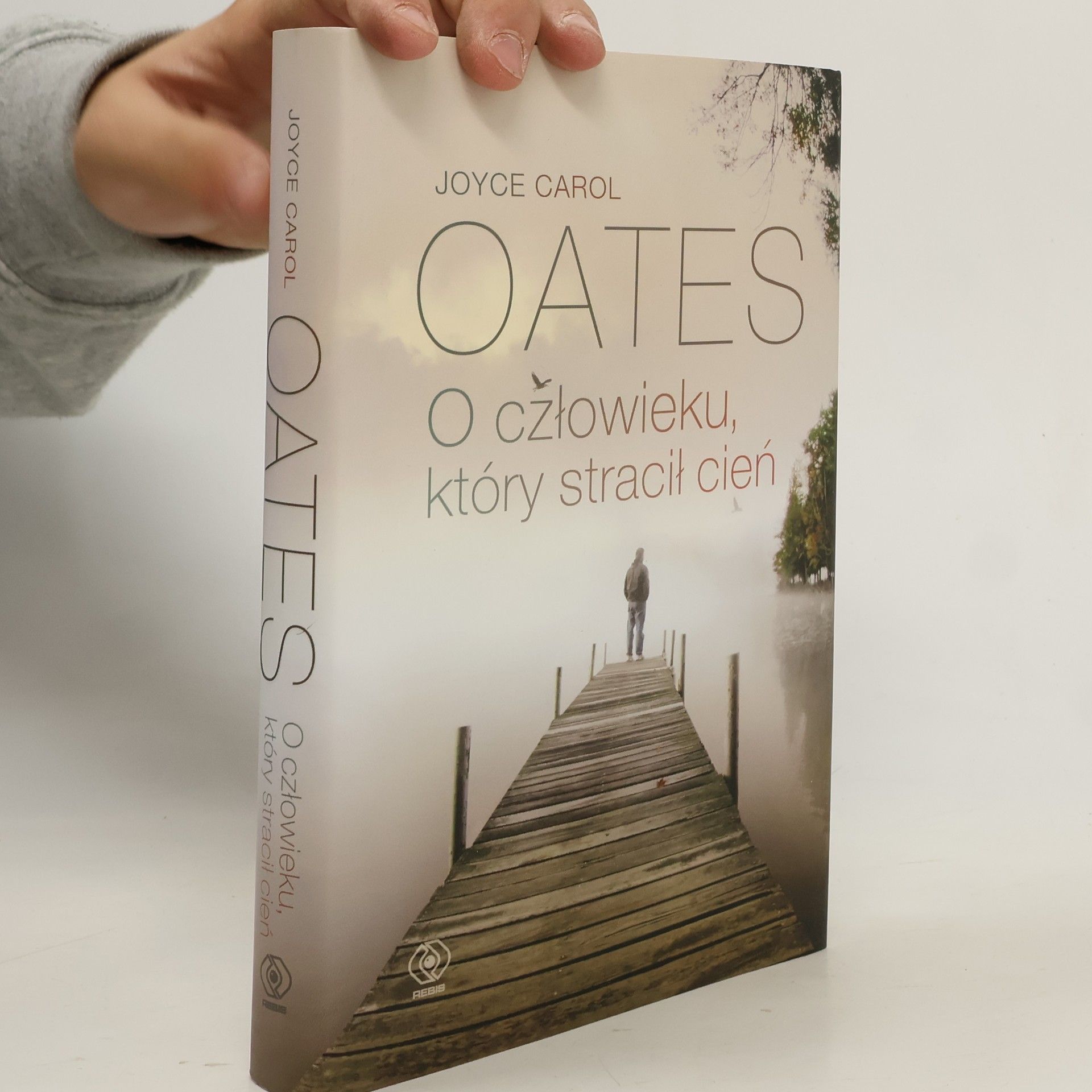 Joyce Carol Oates O człowieku, który stracił cień