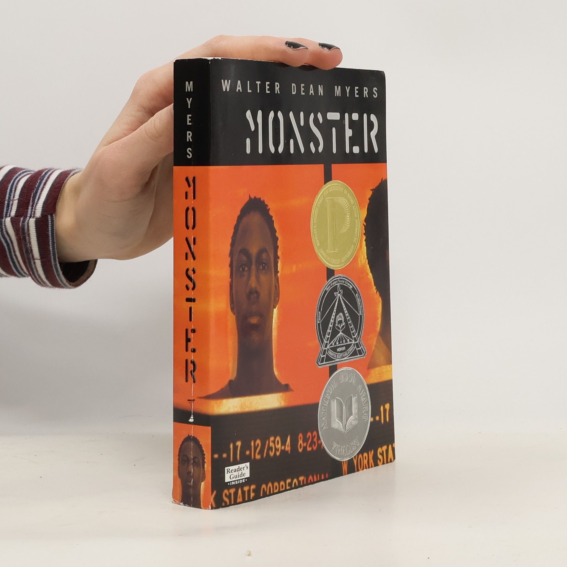 Walter Dean Myers Monster, English edition