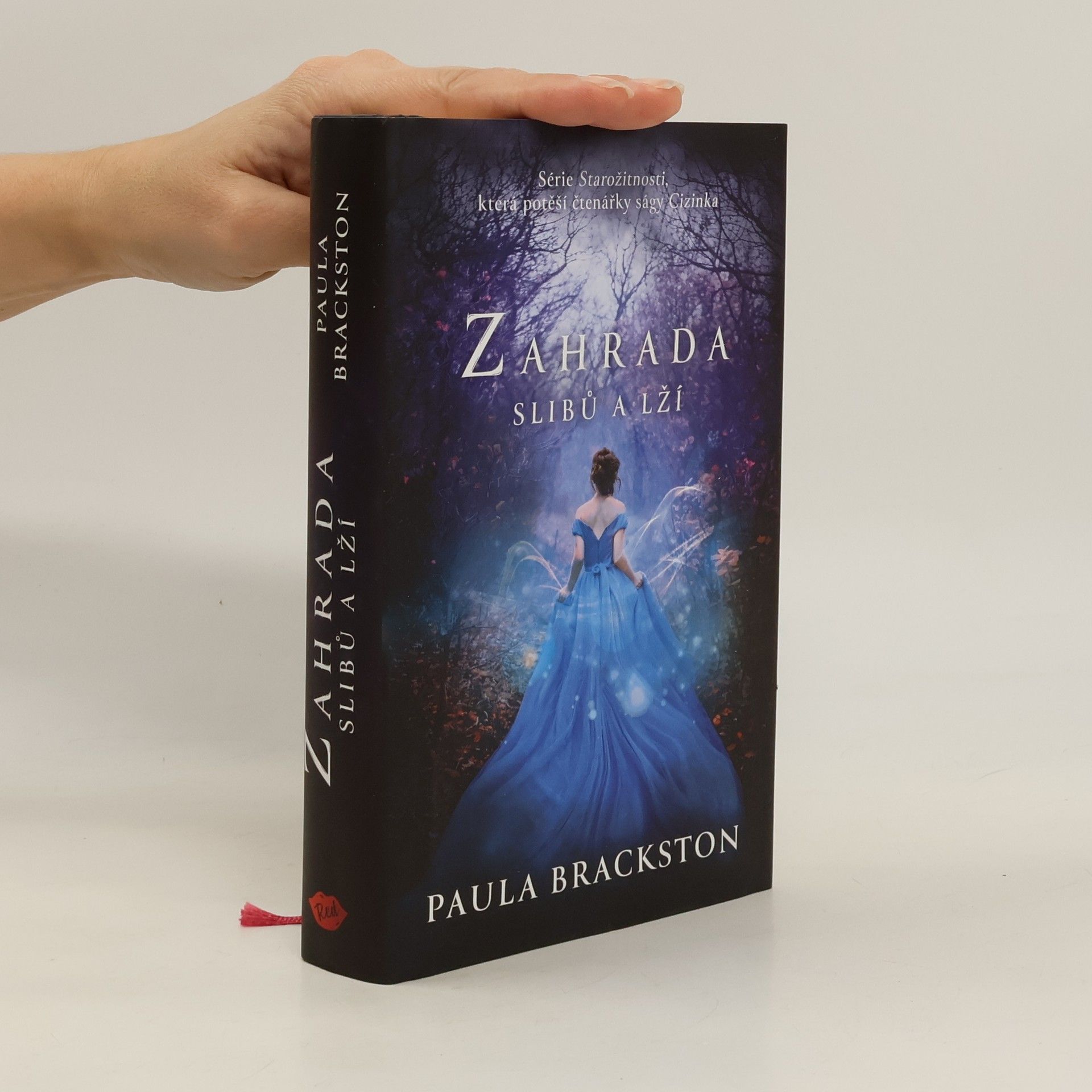 Paula Brackston Zahrada slibů a lží