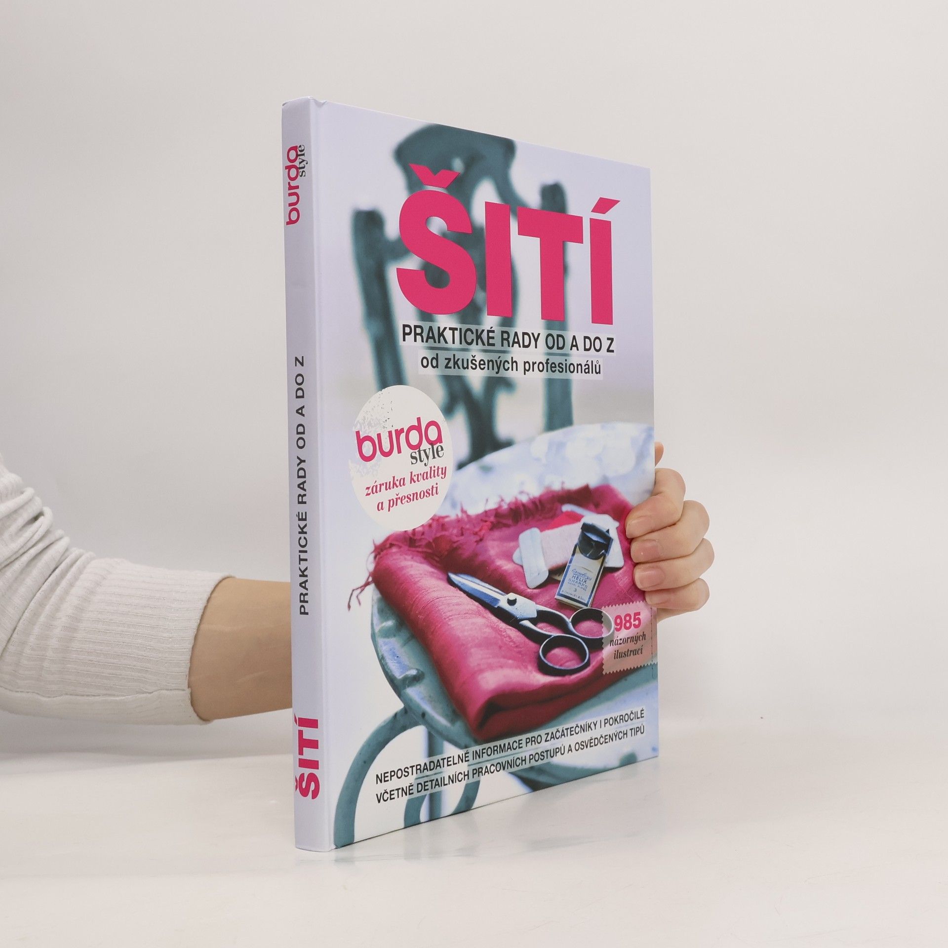 Eva Coufalová Šití – praktické rady od A do Z od zkušených profesionálů