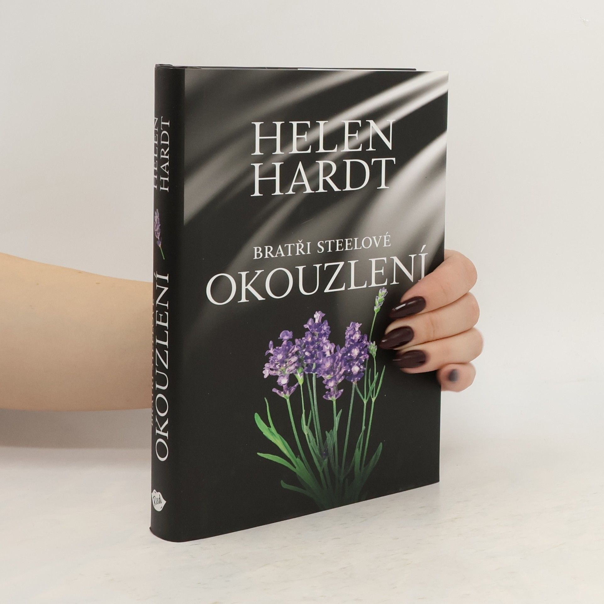 Helen Hardt Bratři Steelové. Okouzlení