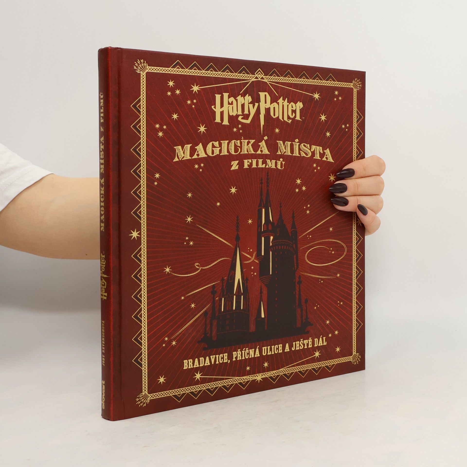 Jody Revenson Magická místa z filmů. Bradavice, Příčná ulice a ještě dál